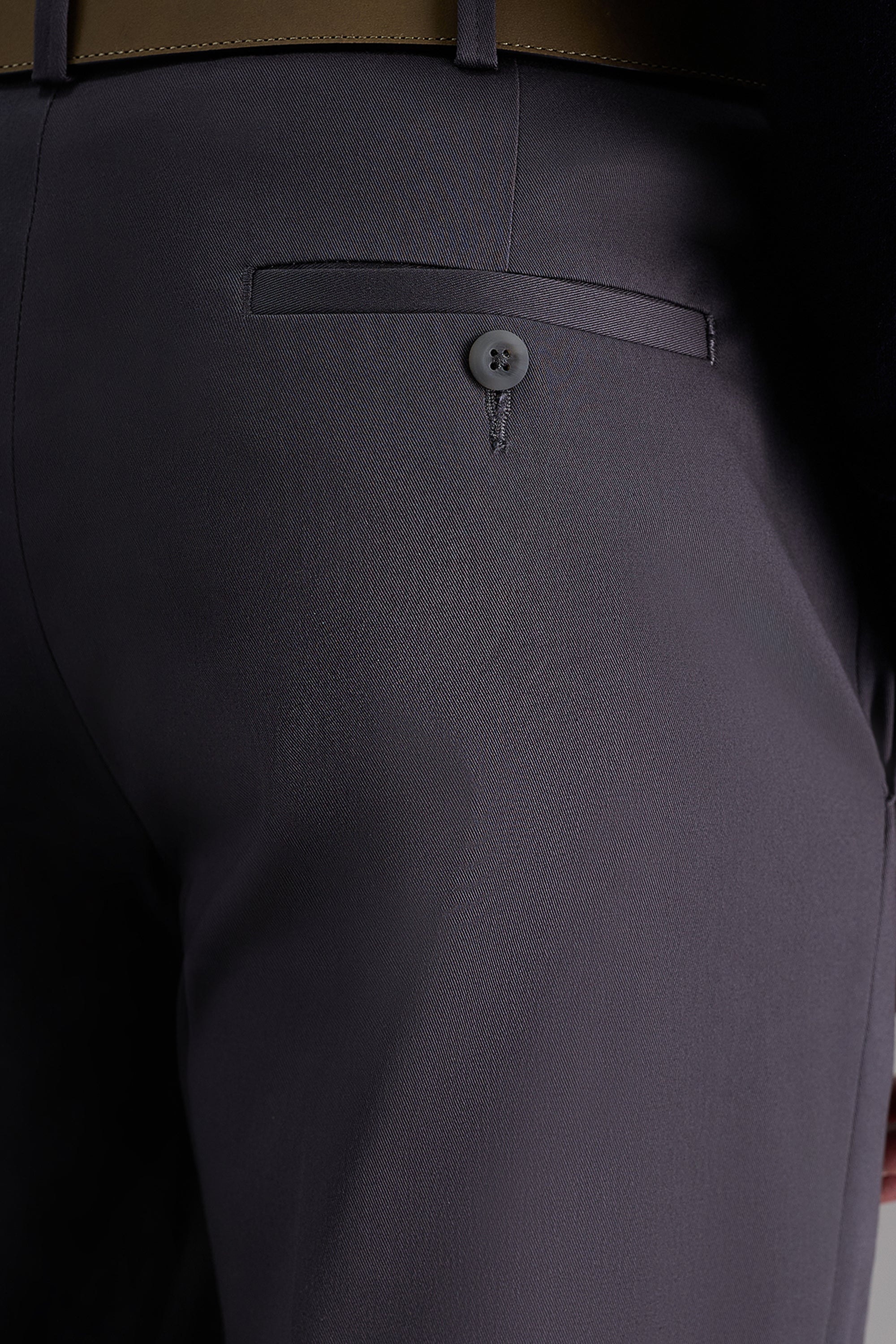 Iron Free Premium Khaki