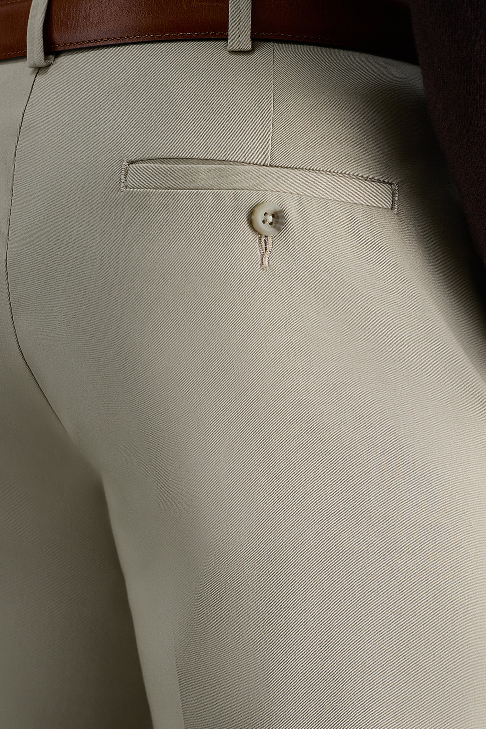 Iron Free Premium Khaki