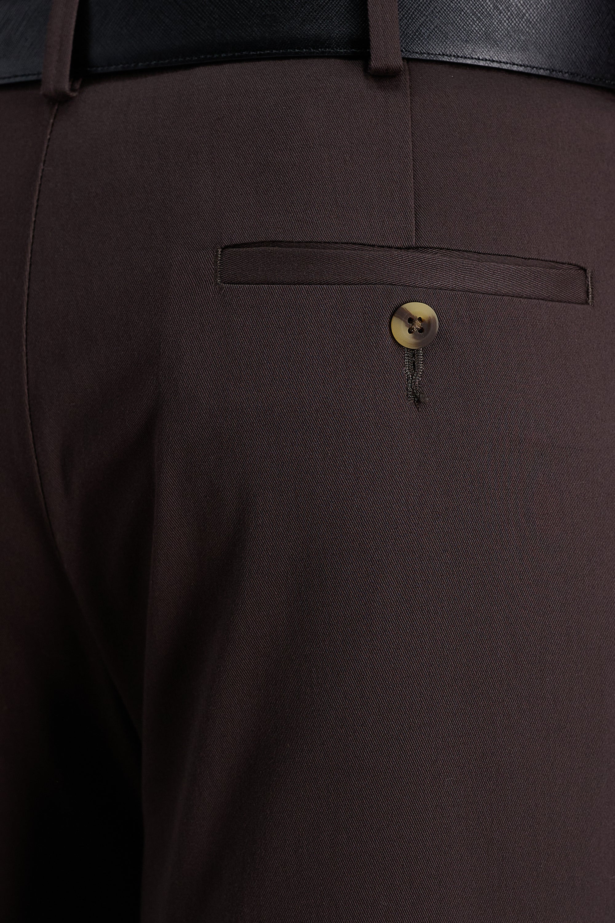 Iron Free Premium Khaki