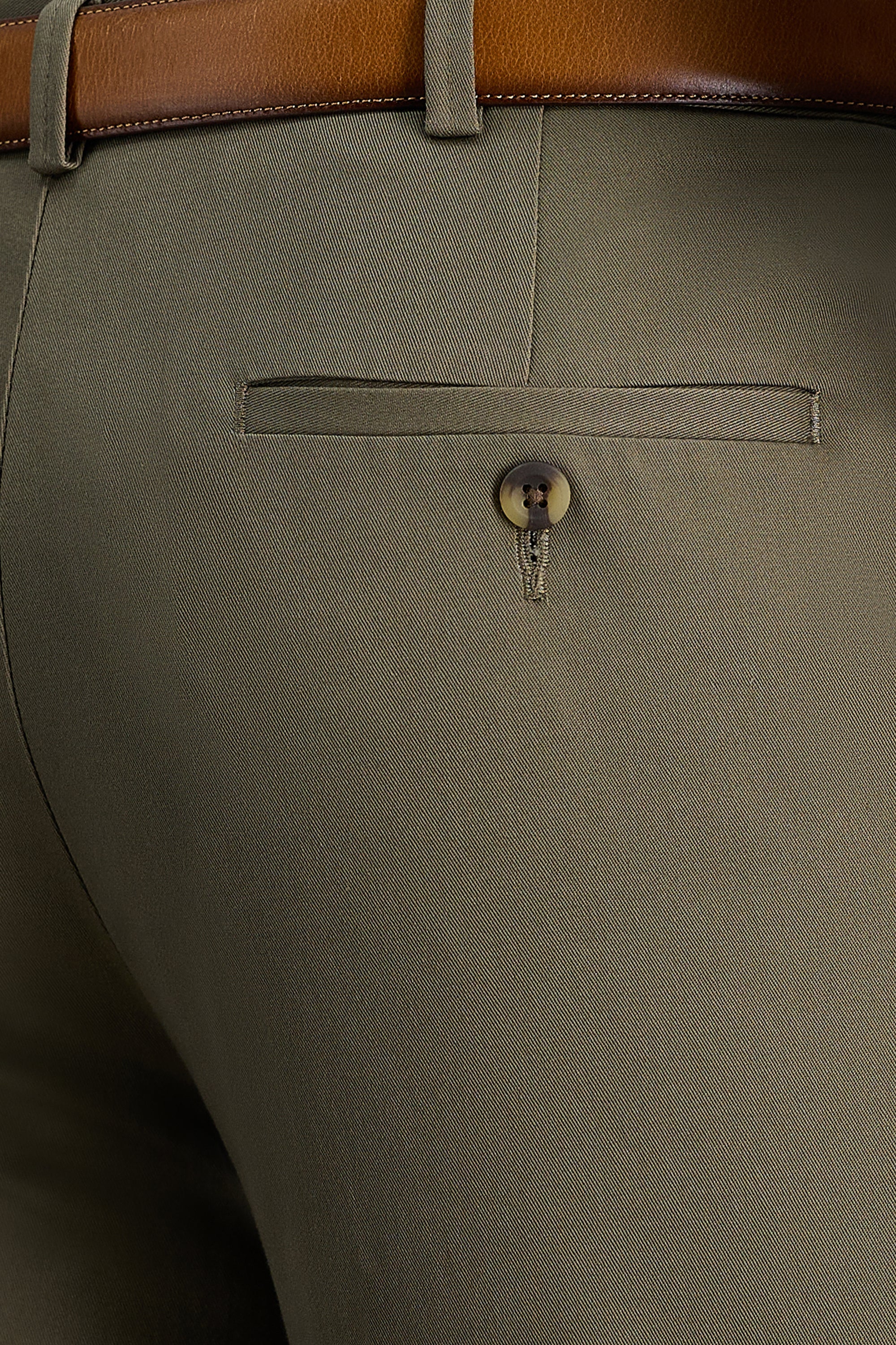 Iron Free Premium Khaki