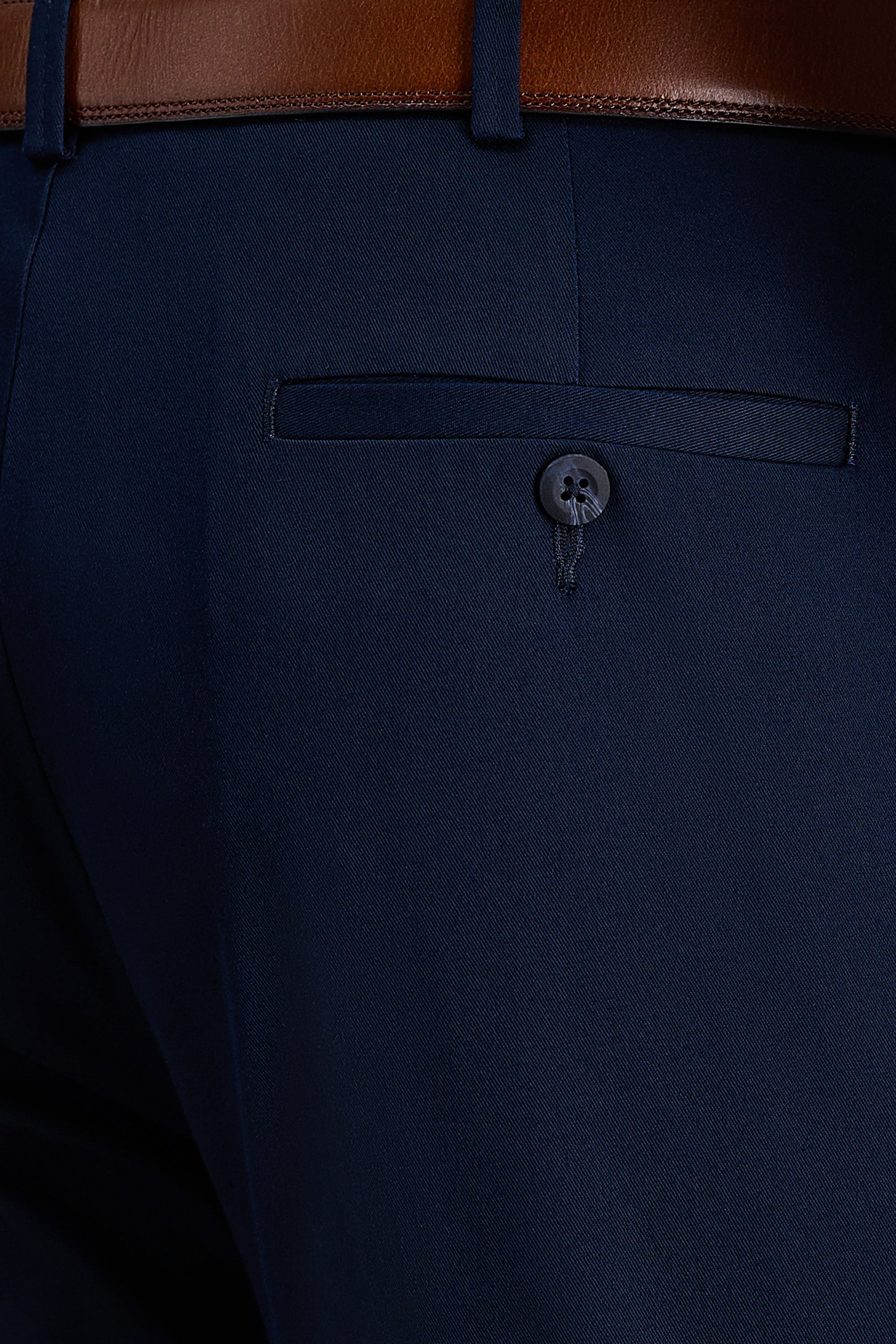 Iron Free Premium Khaki - Haggar.com