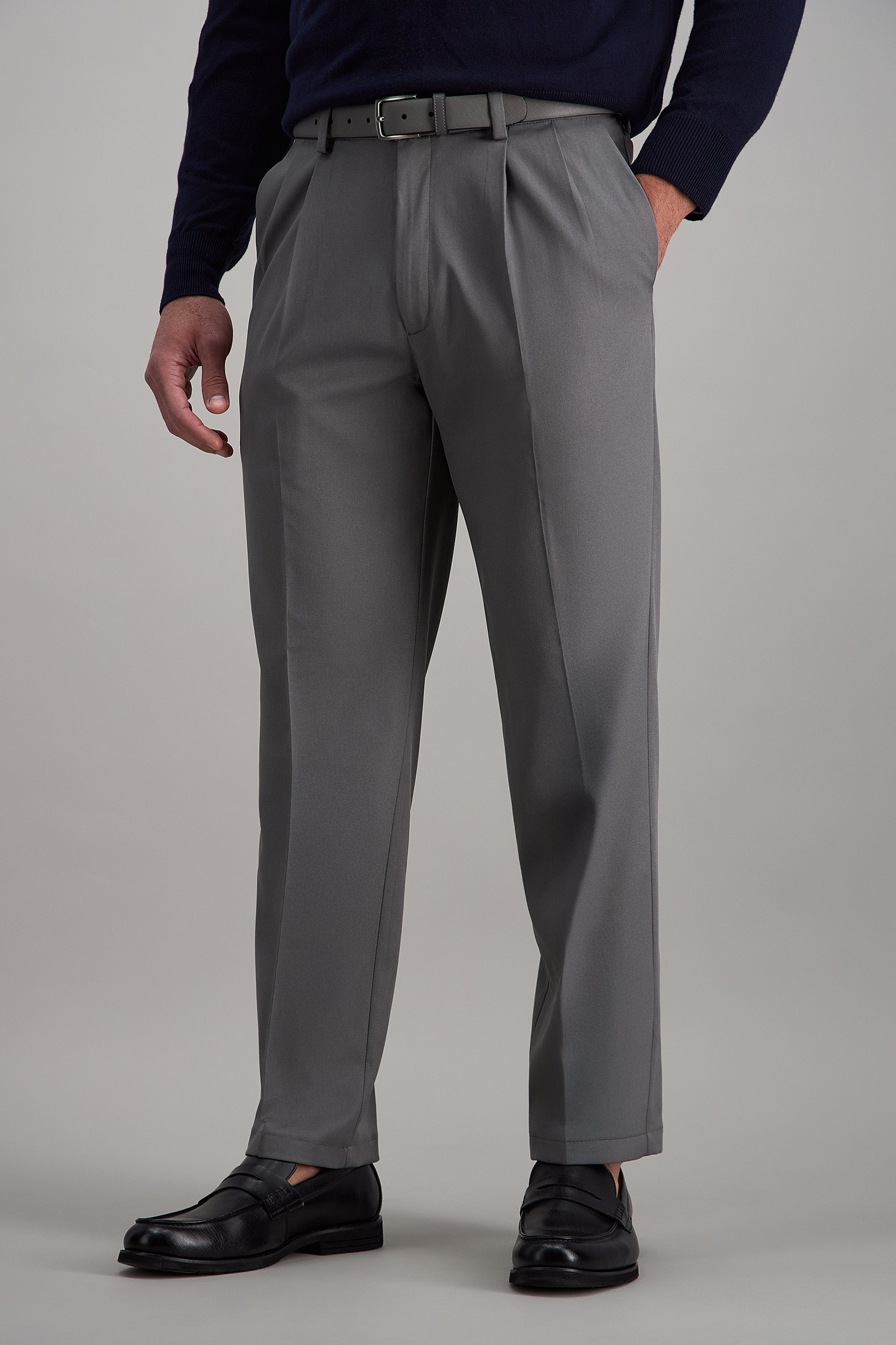 Haggar Cool Right Performance Flex Pants, Pleated Front in Dark Heather Grey