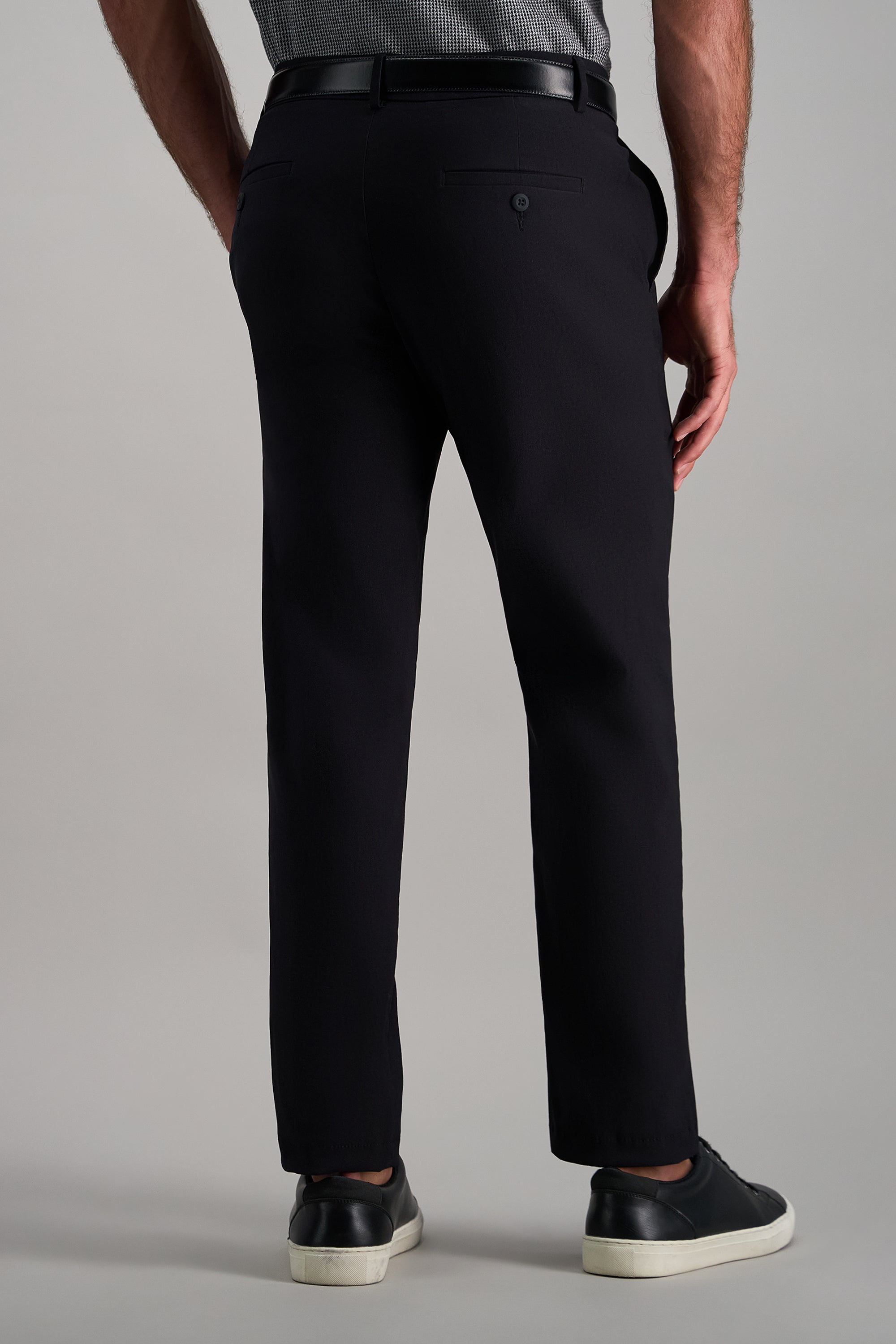 Life Khaki™ Flex Chino Pant - Haggar.com