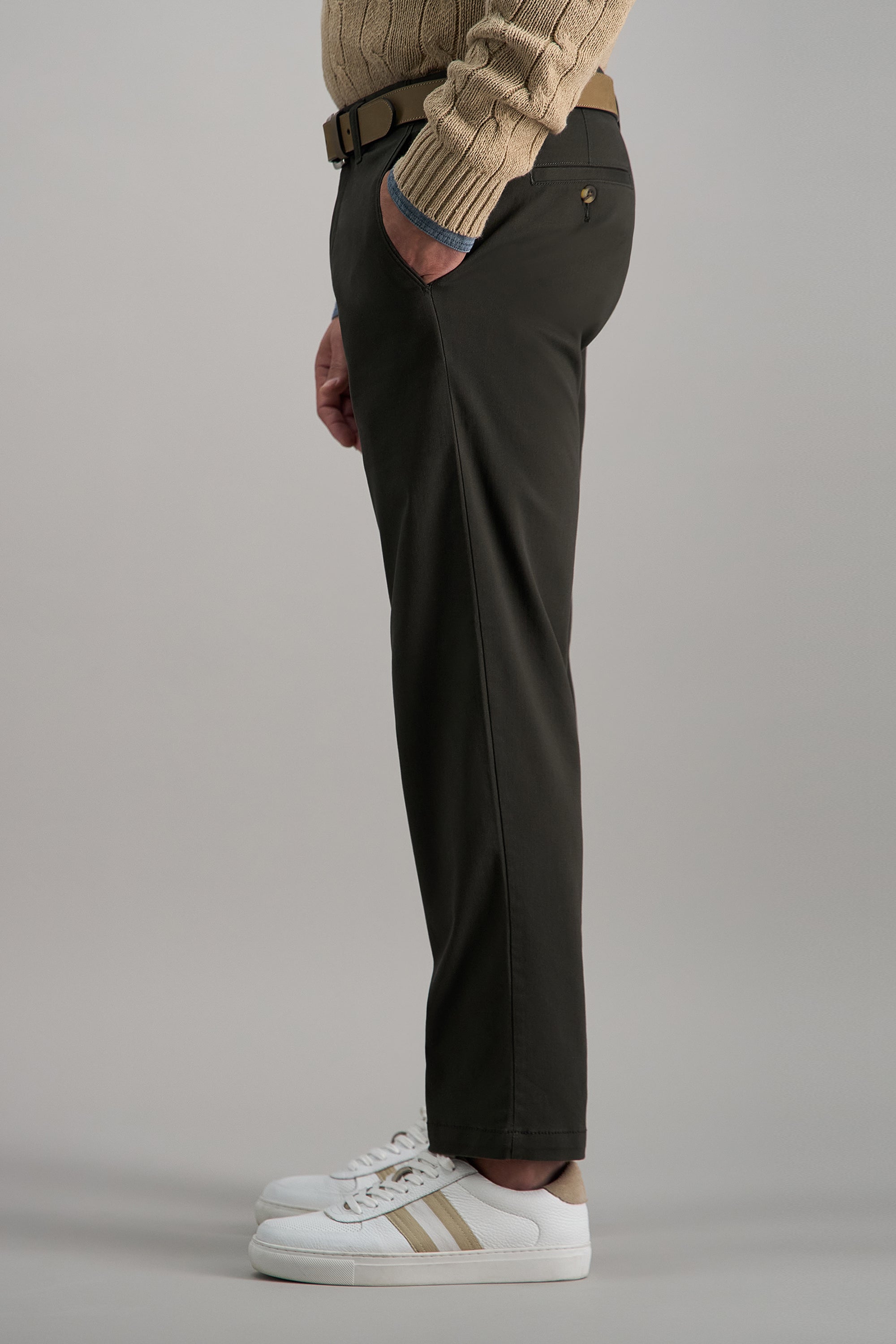 Life Khaki™ Comfort Pant - Haggar.com