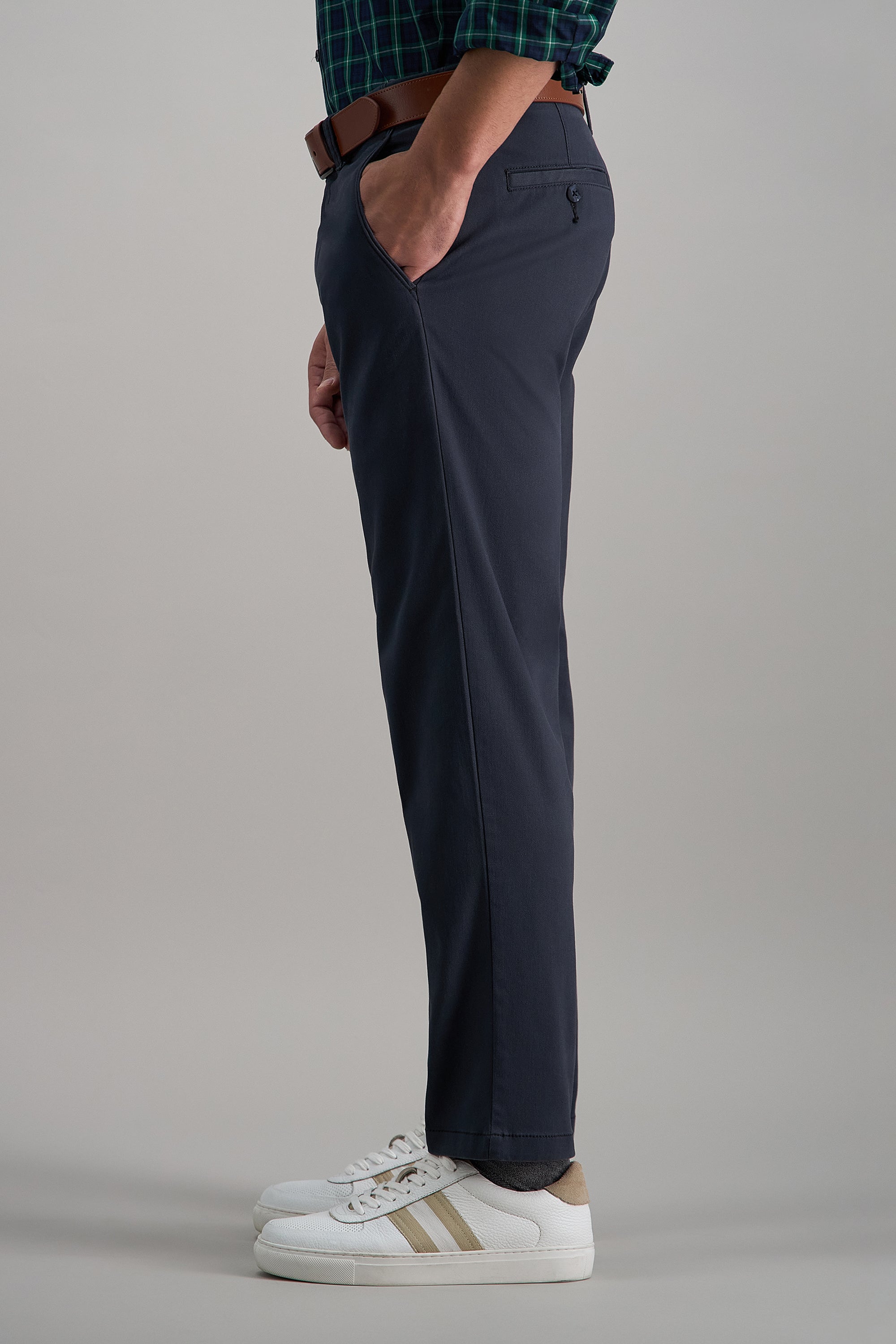 Life Khaki™ Comfort Pant - Haggar.com