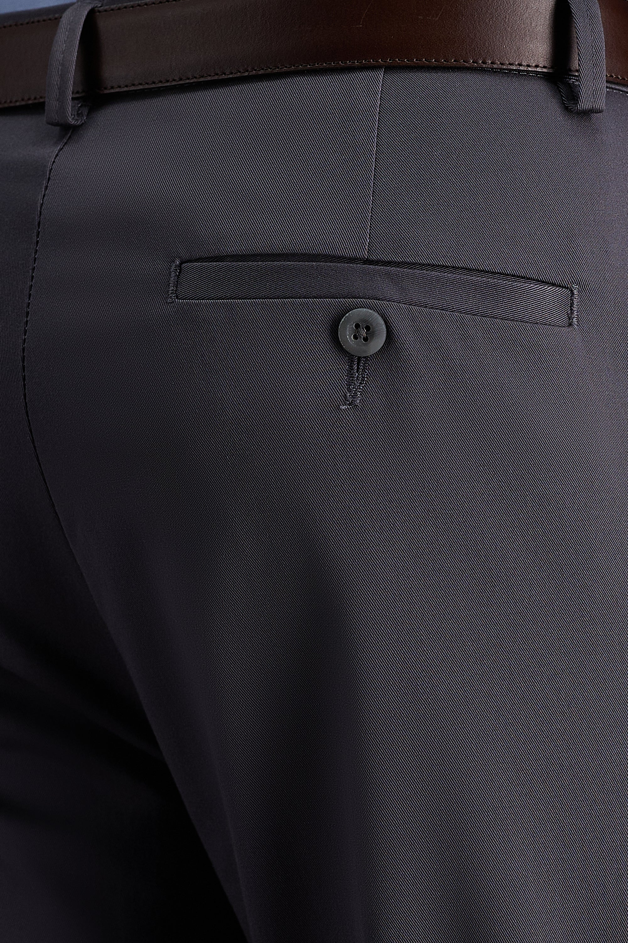 Iron Free Premium Khaki