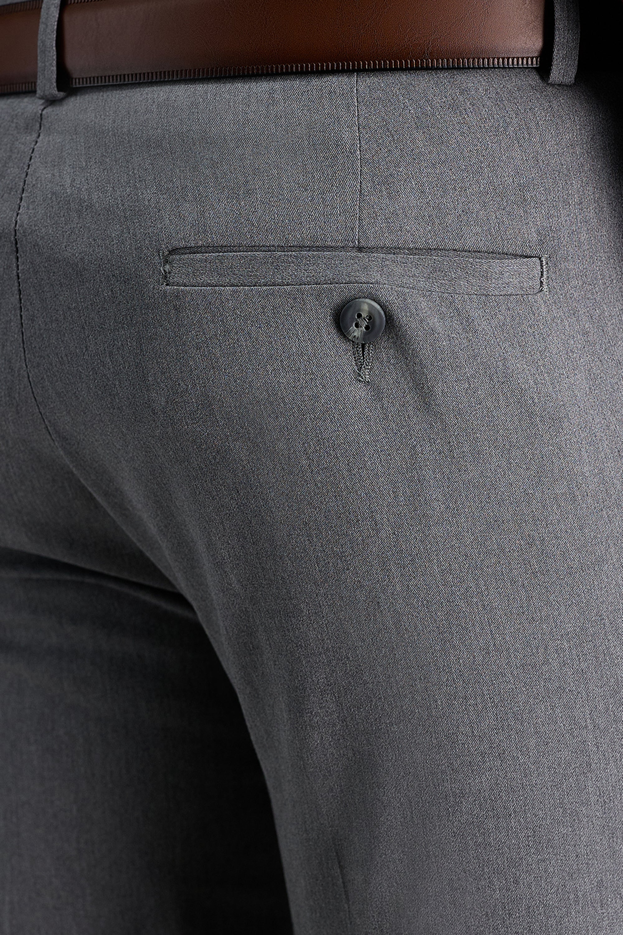 Iron Free Premium Khaki