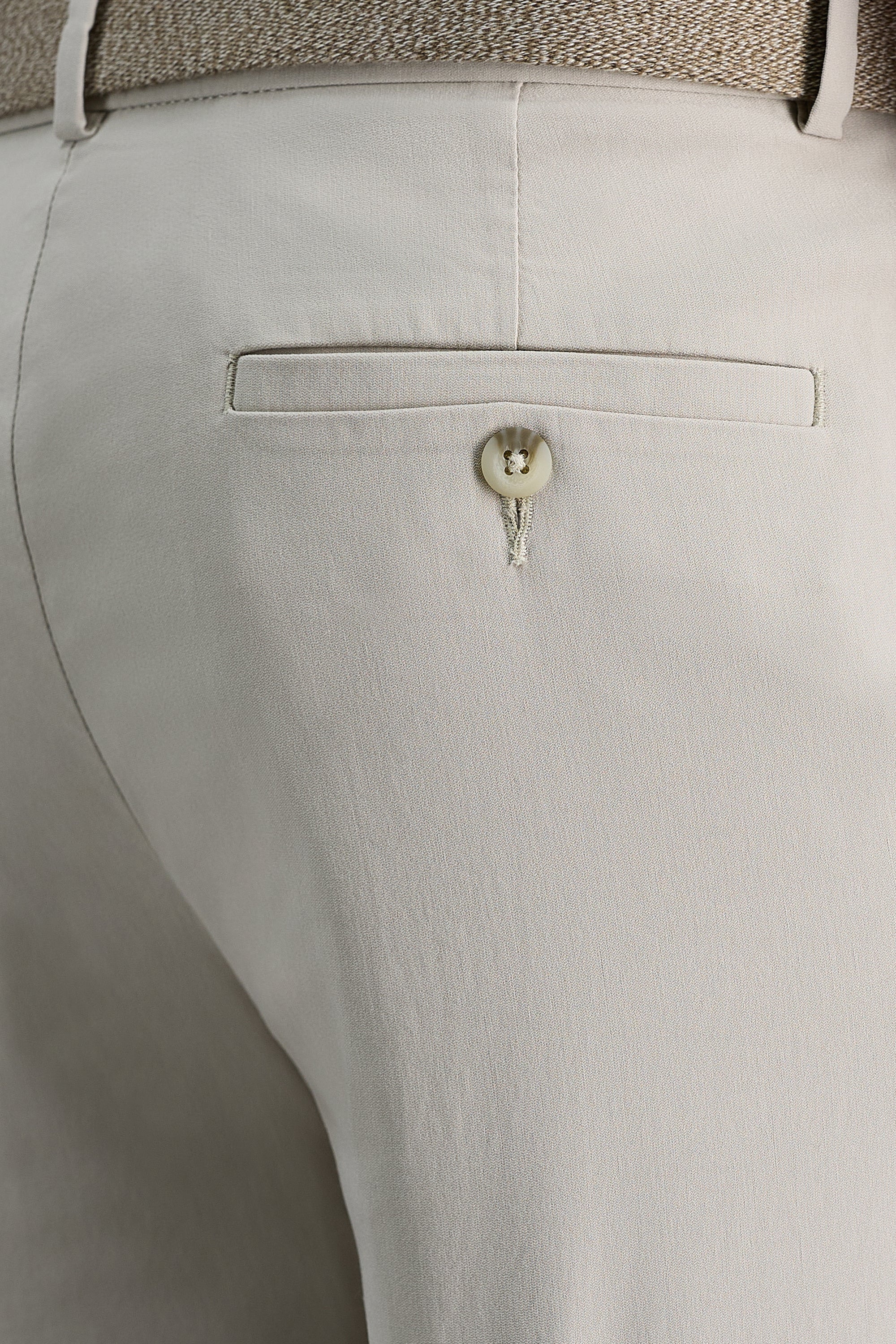 Life Khaki™ Flex Chino Pant
