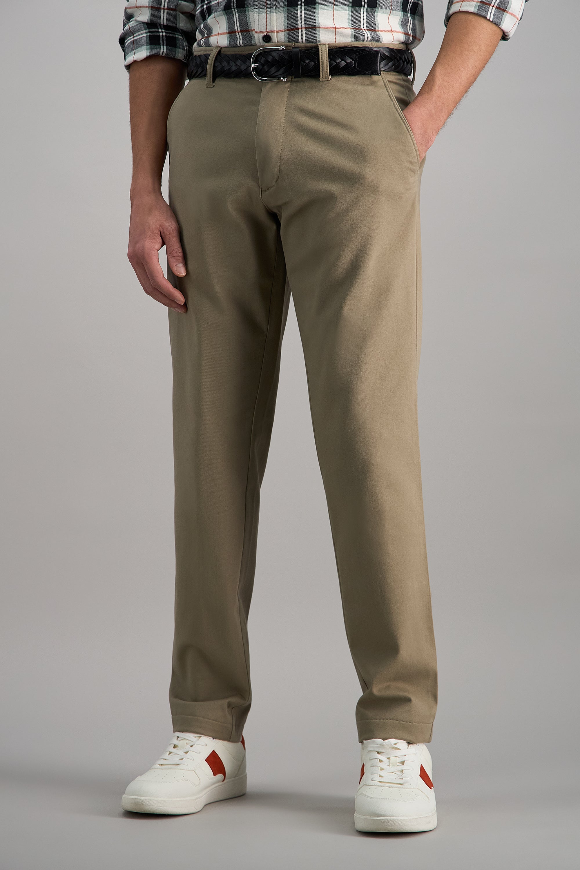 Life Khaki™ Comfort Pant - Haggar.com