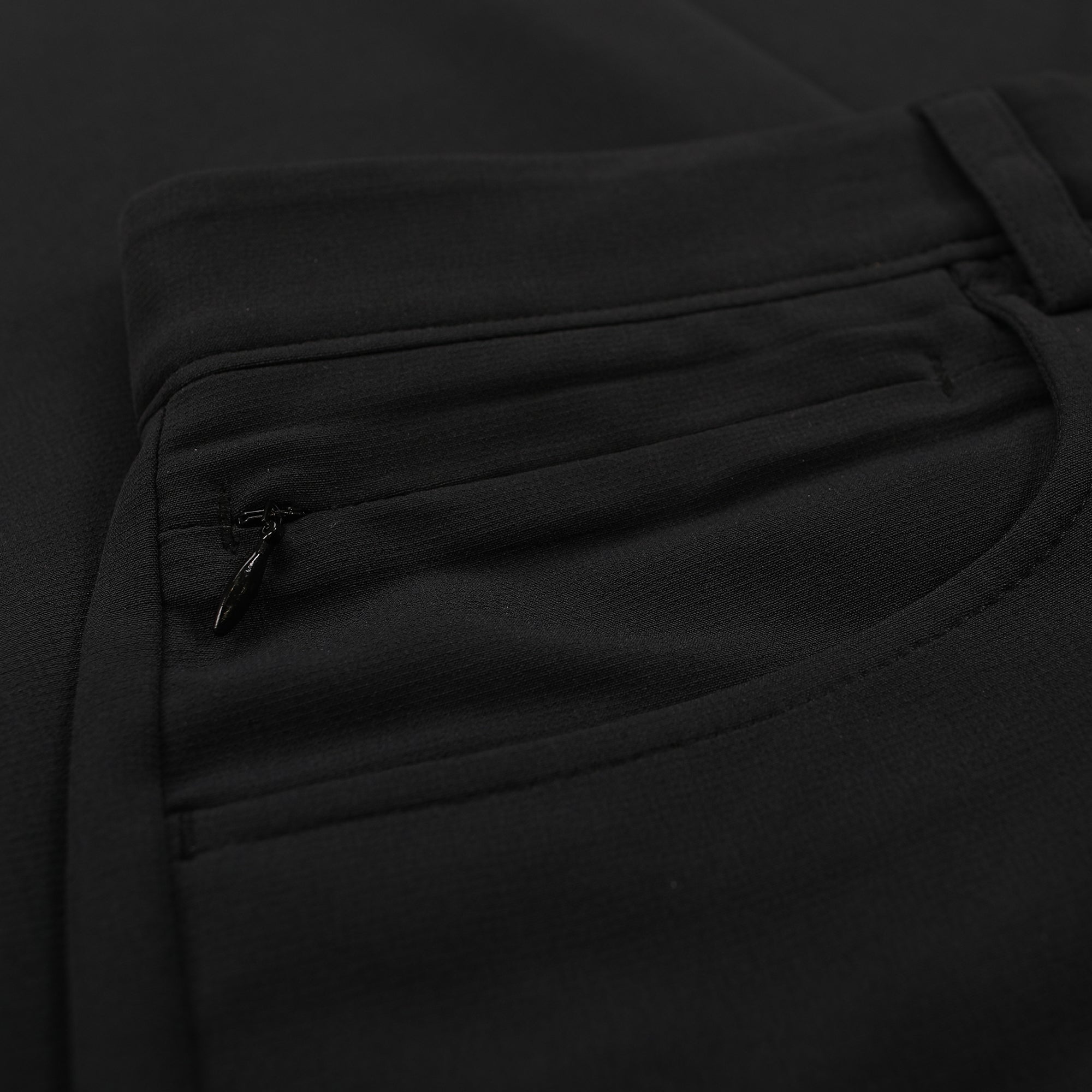 The Active Series™ 5-Pocket Tech Pant - Haggar.com