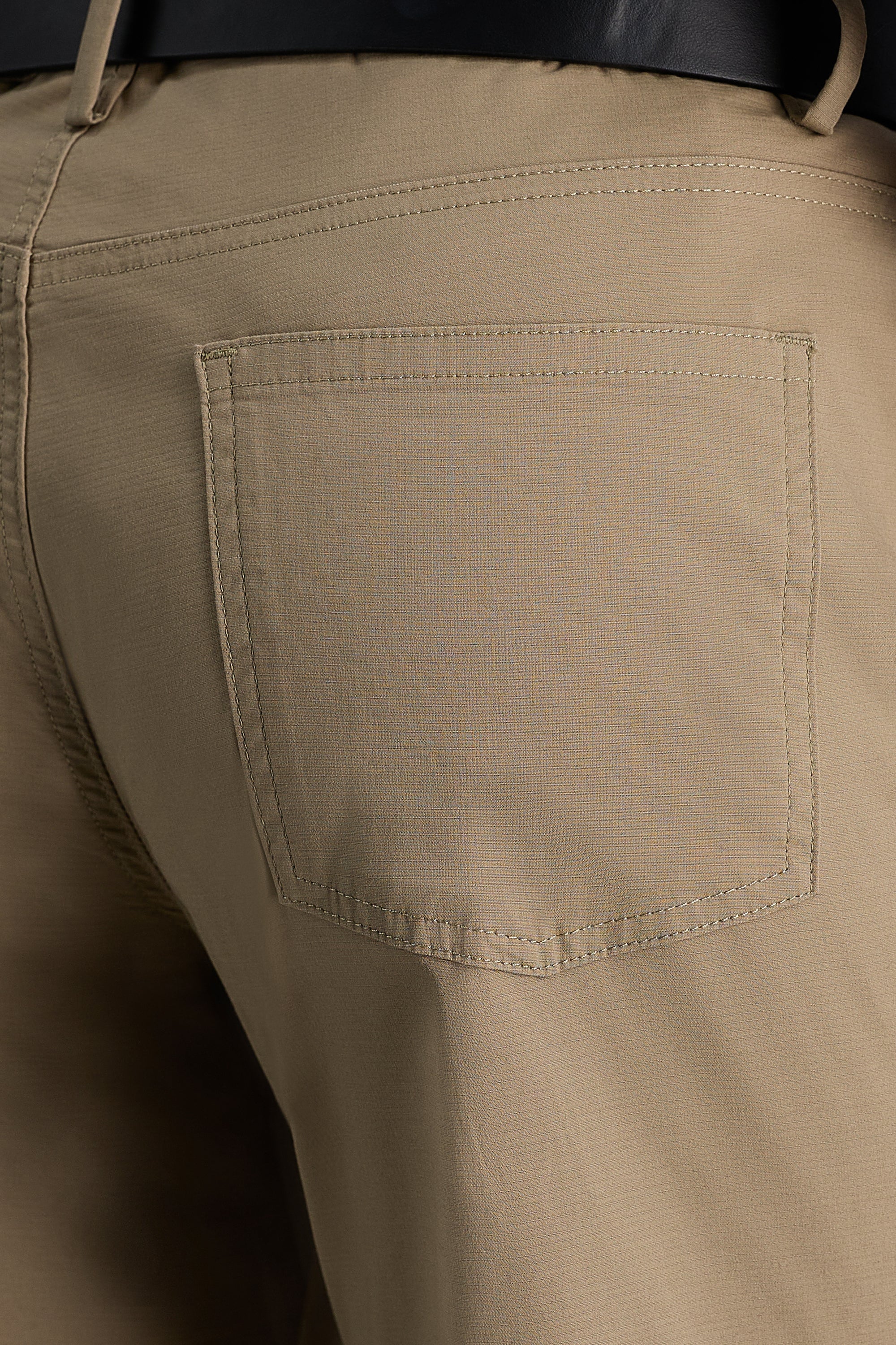 The Active Series™ City Flex 5-Pocket Traveler Pantㅤ