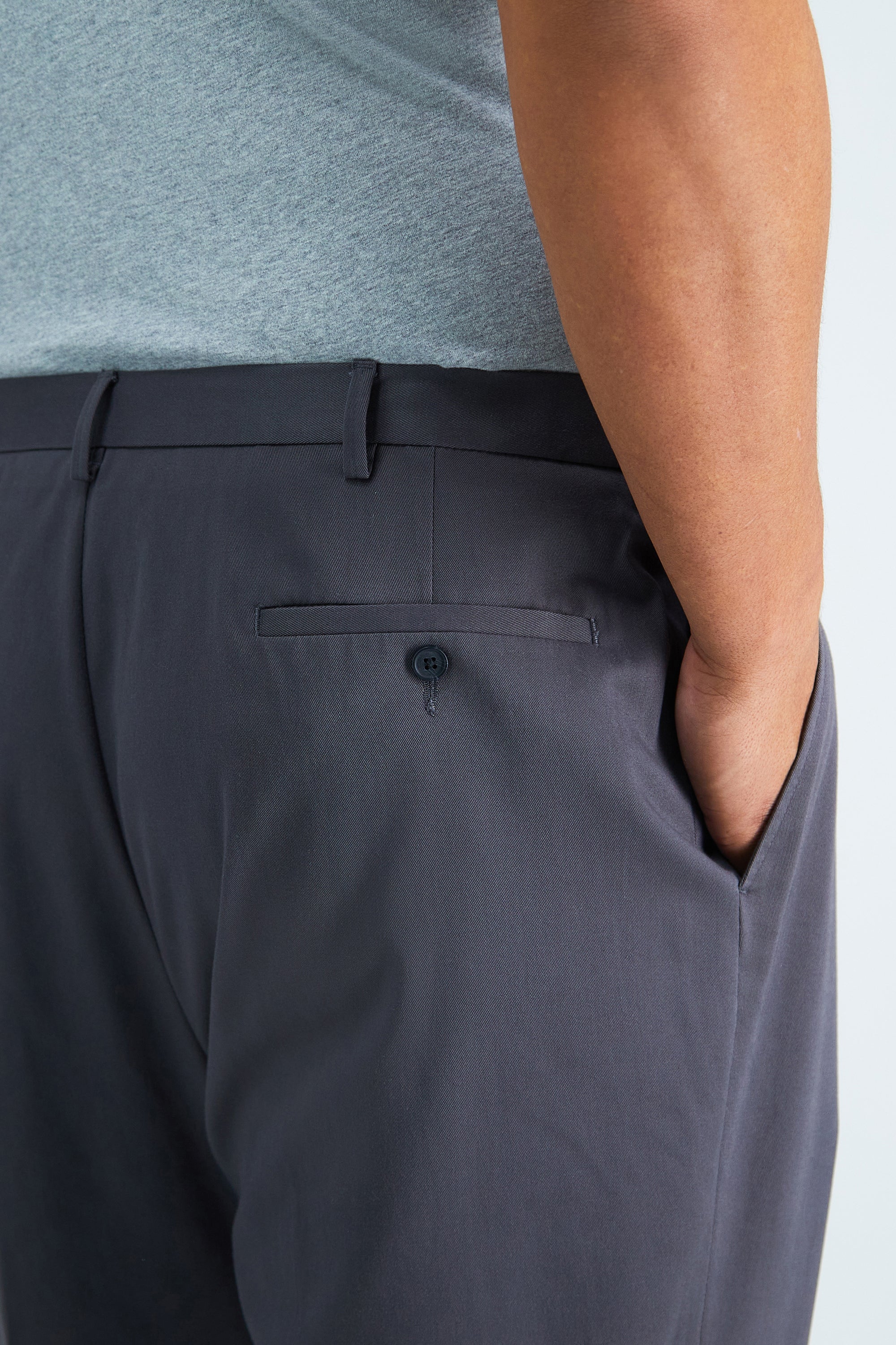 Big & Tall Premium No Iron Khaki - Haggar.com