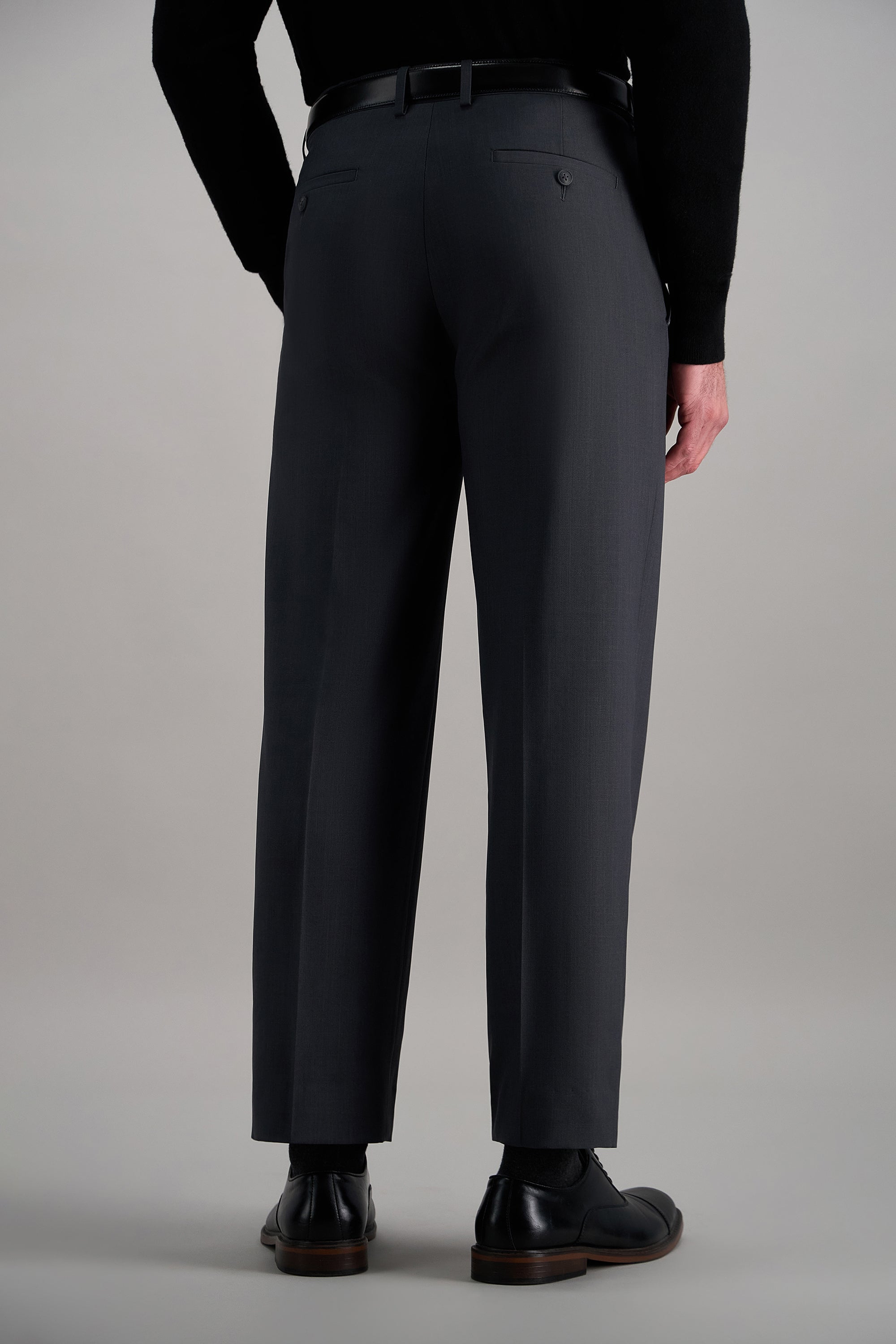 E-CLO™ Stria Dress Pant - Haggar.com