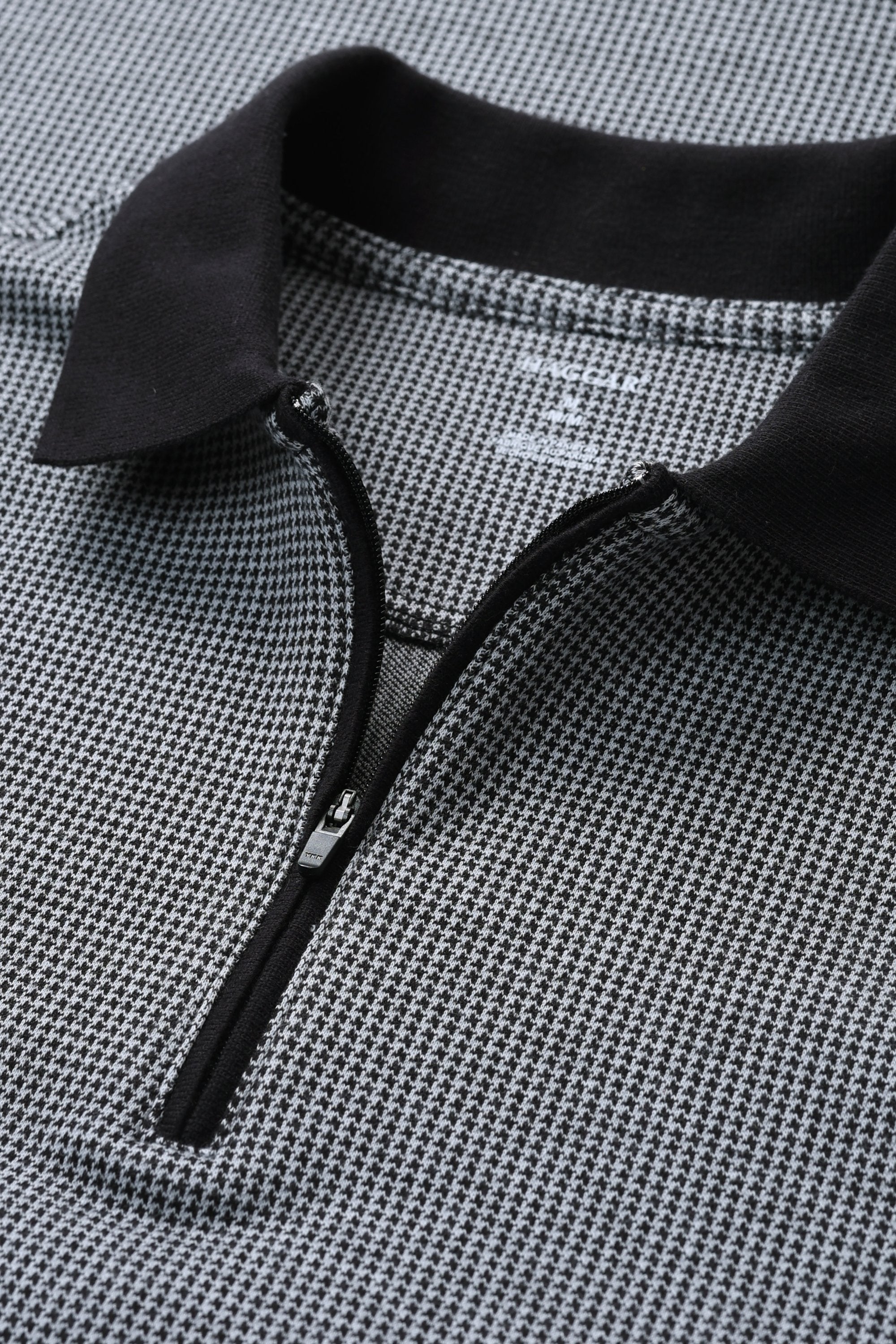 Premium Comfort Quarter Zip Houndstooth Polo, , hi-res