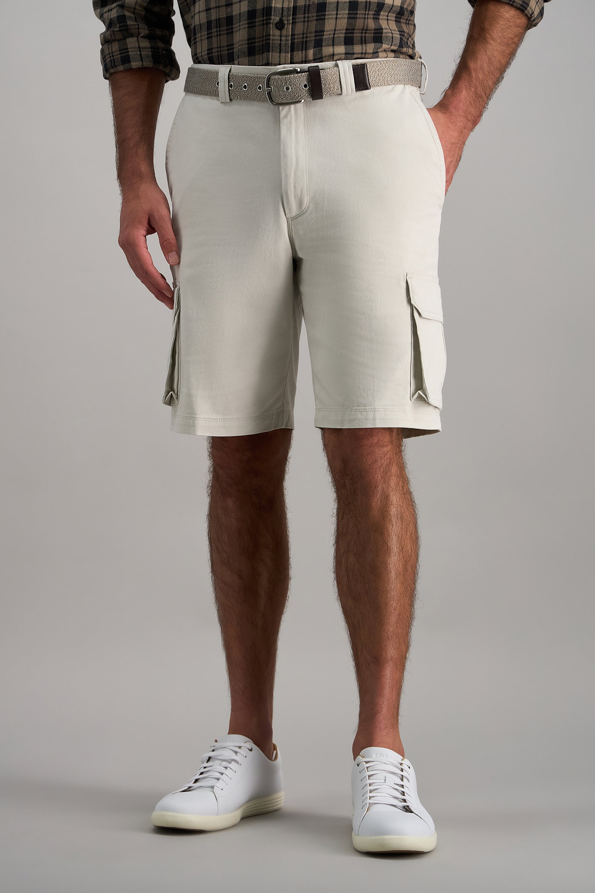 Stretch Cargo Short with Tech Pocketㅤ - Haggar.com