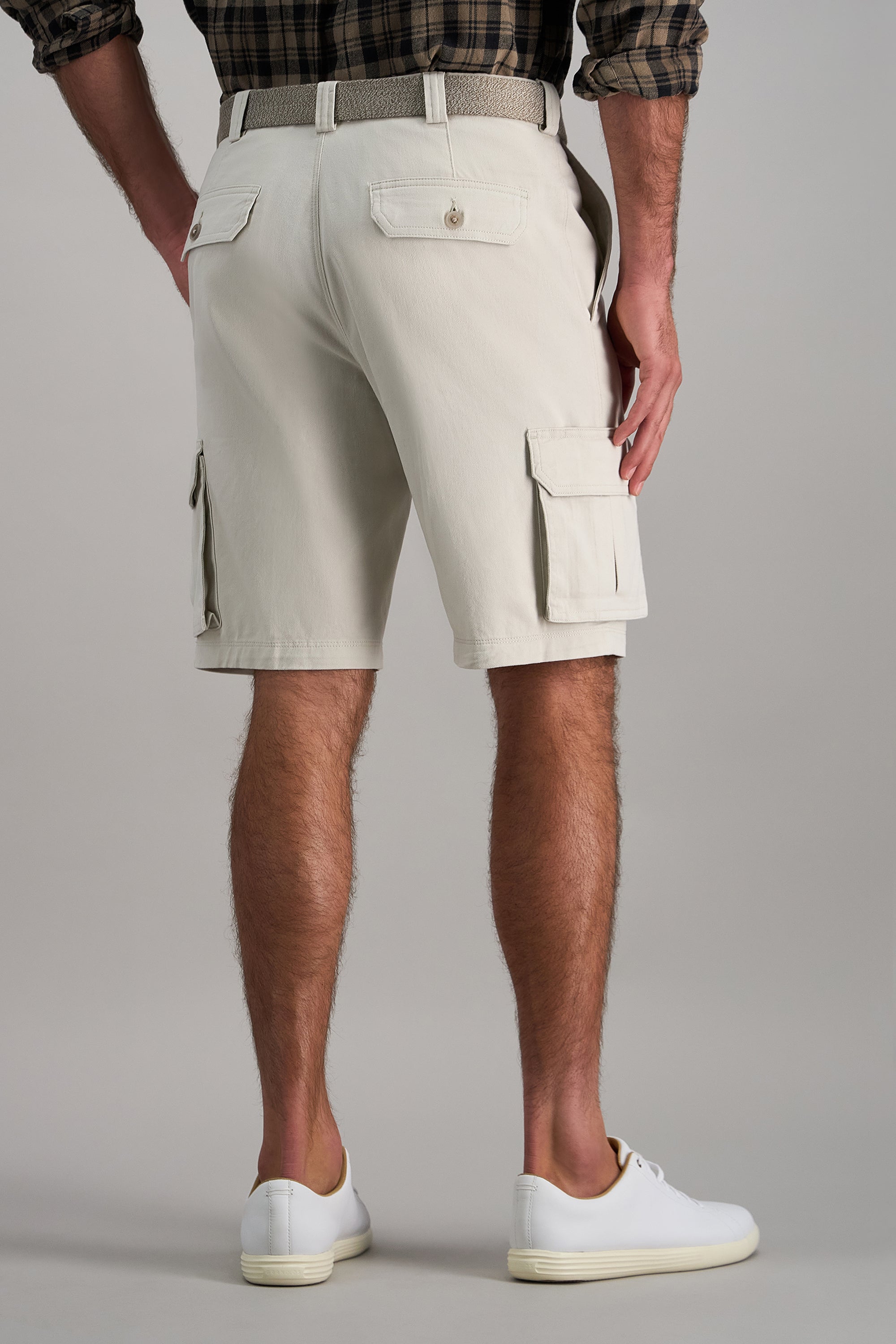 Stretch Cargo Short with Tech Pocketㅤ - Haggar.com