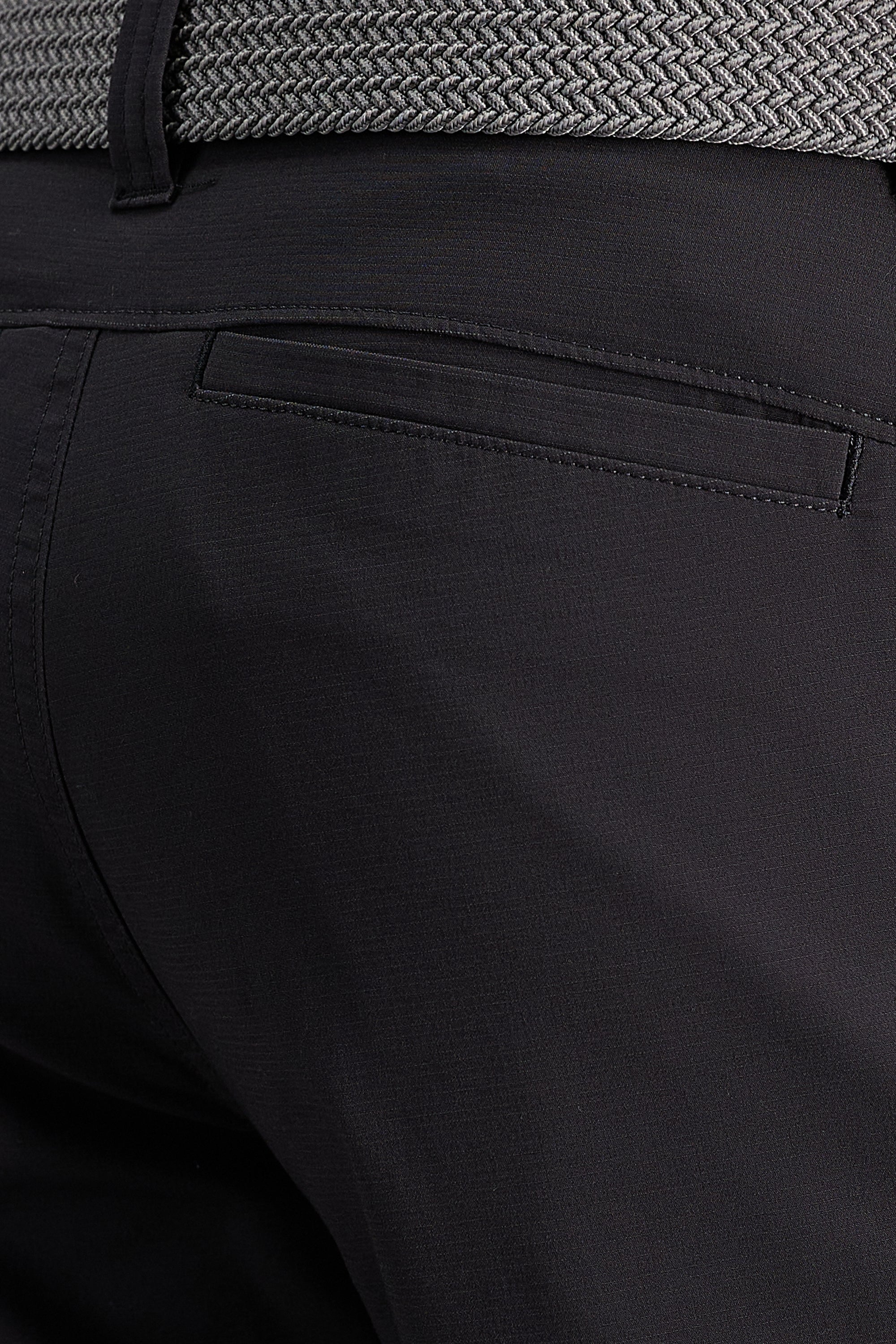 The Active Series™ Cargo Trek Shortㅤ