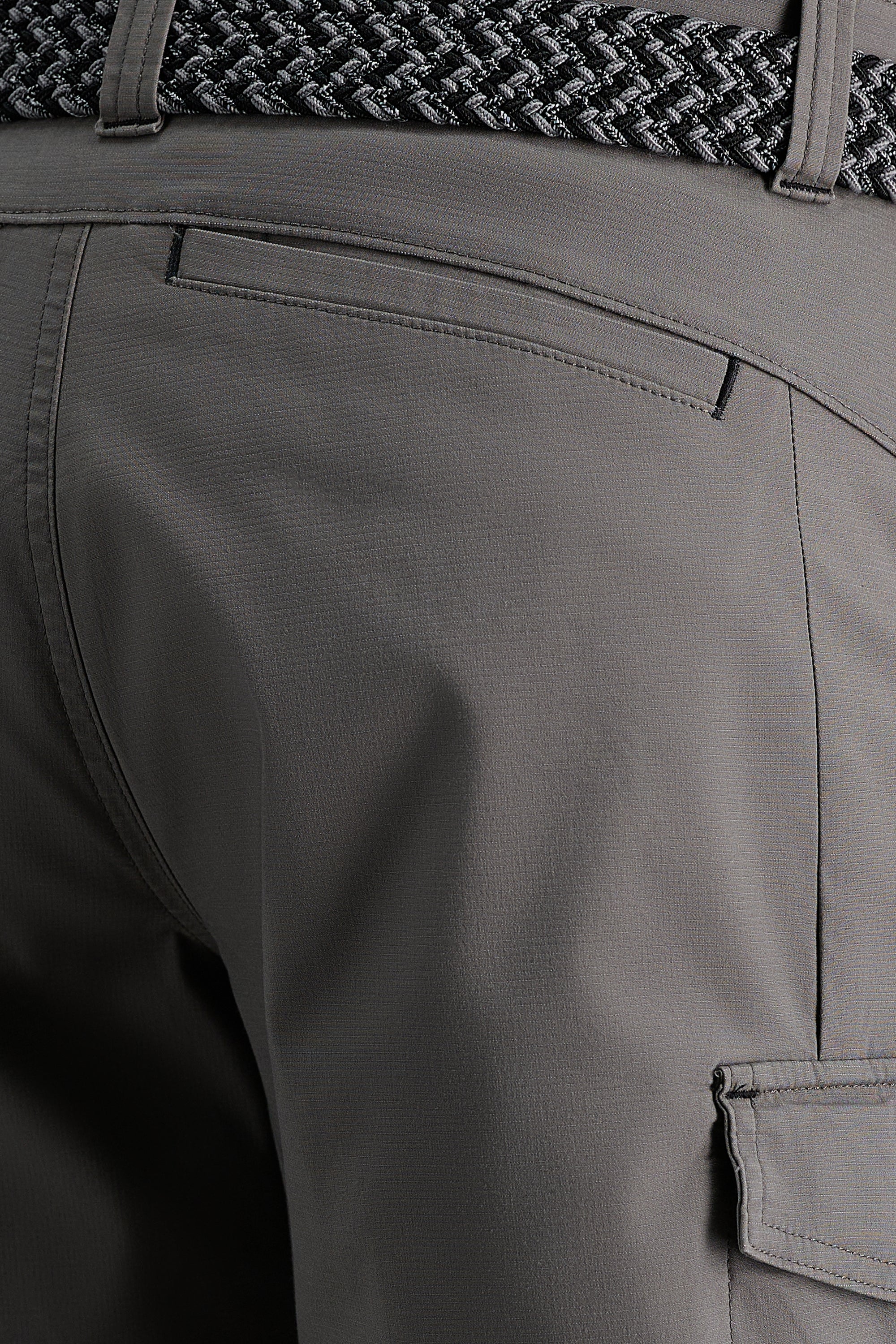 The Active Series™ Cargo Trek Shortㅤ