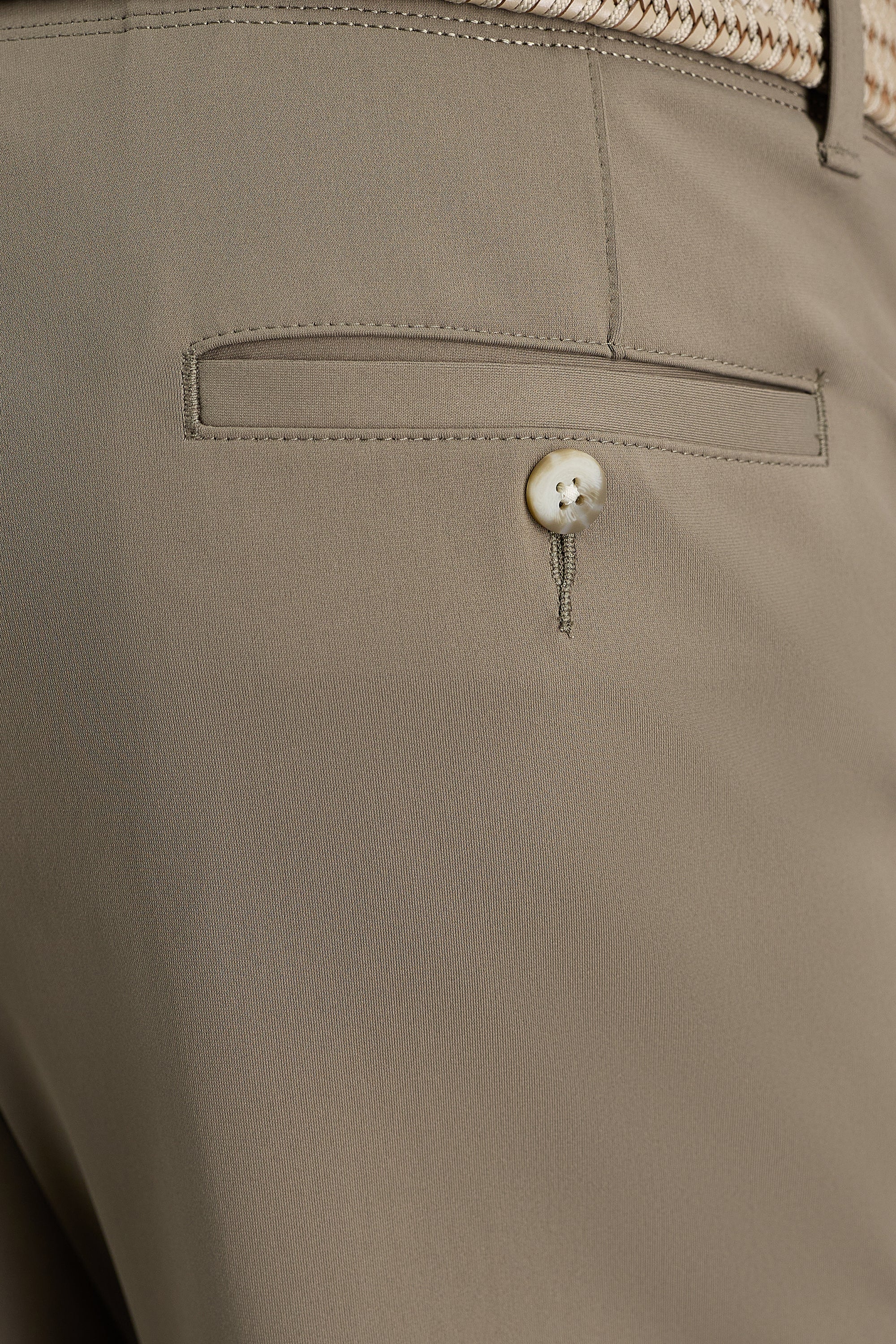 Haggar® Sport Performance Stretch 7" Short