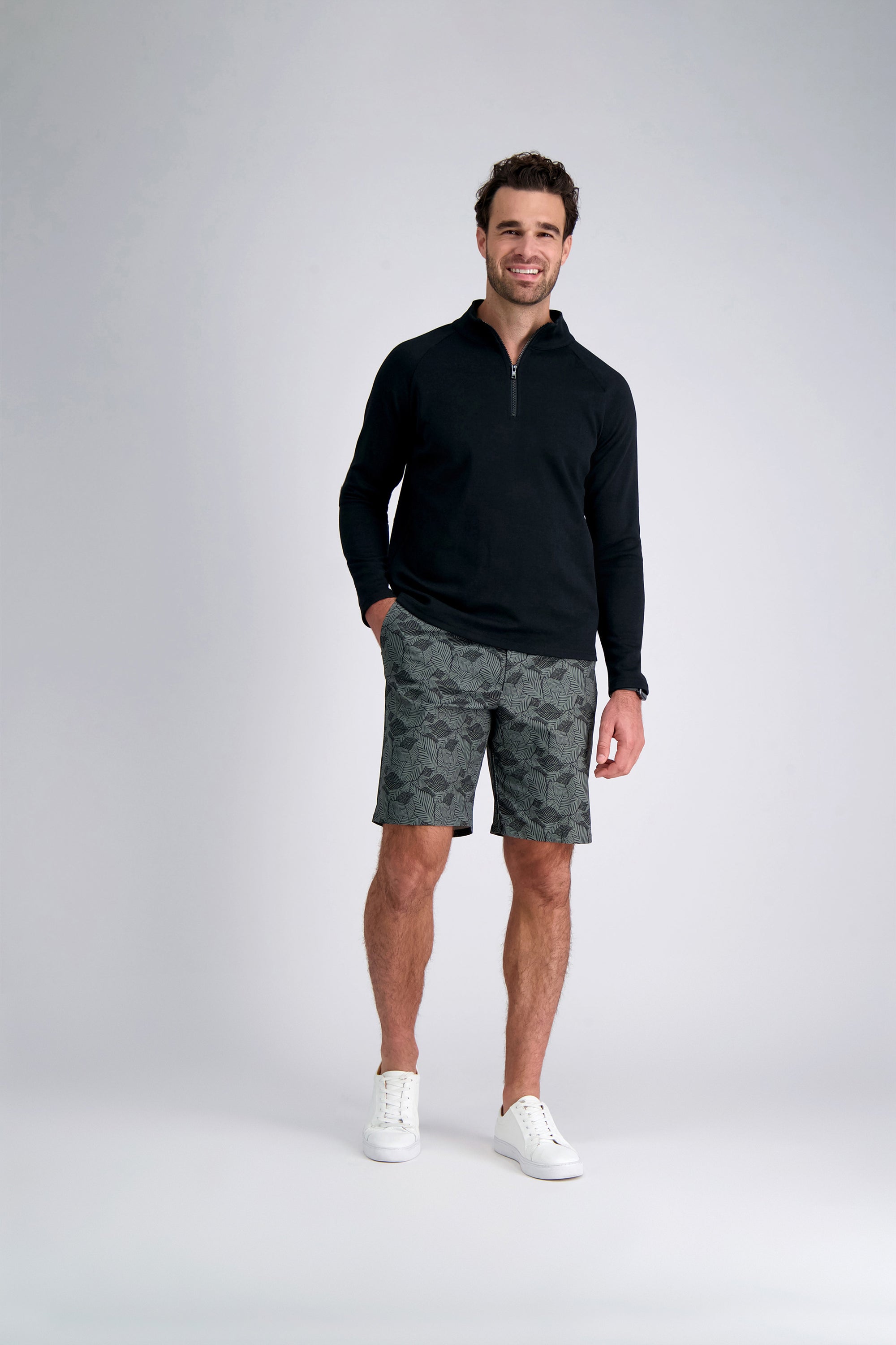 The Active Series™ Hybrid Leaves Print 9.5-inch Short - Haggar.com#color_military green