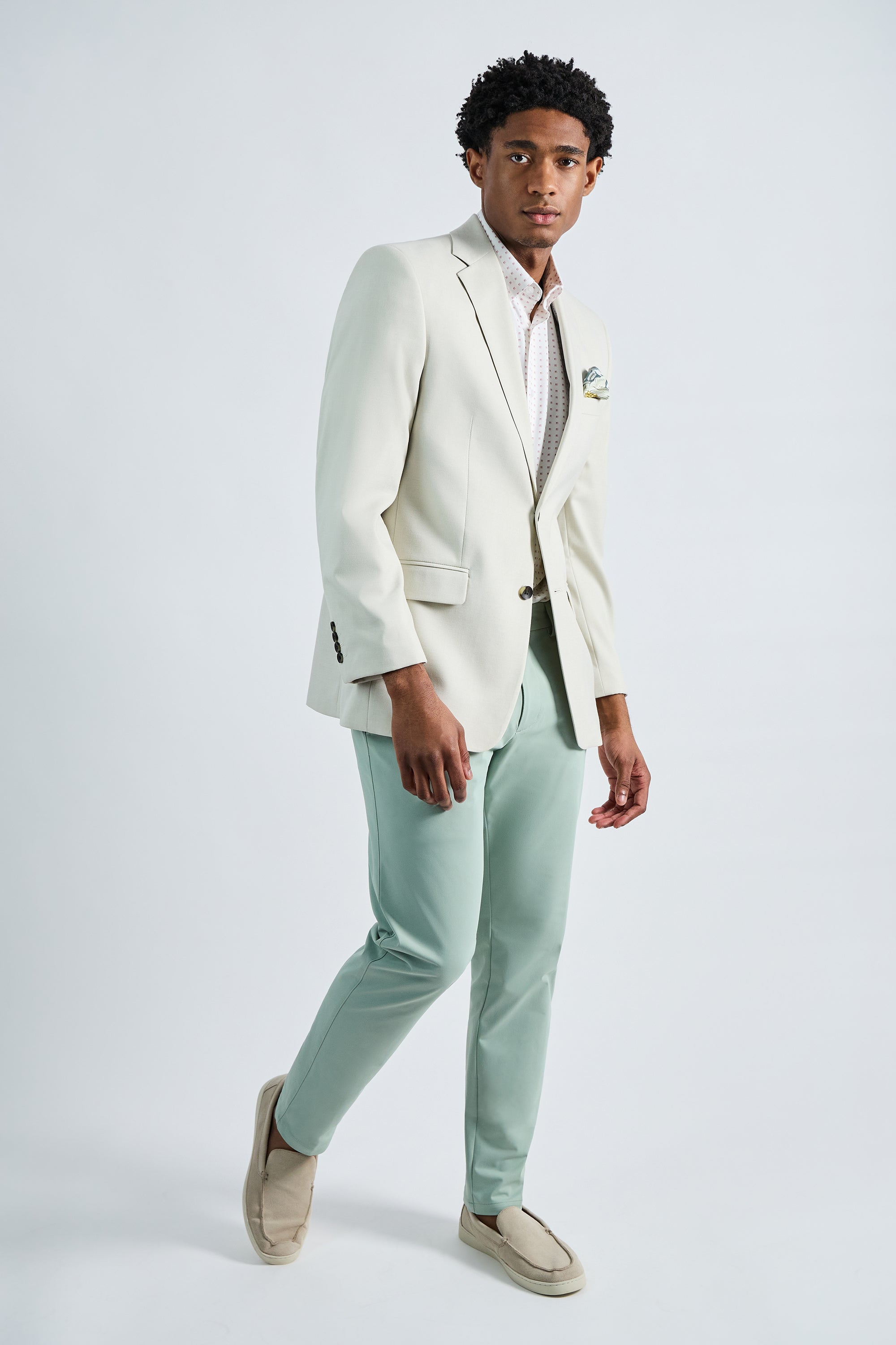 Short Sleeve Performance Button-Down Shirt, , hi-res