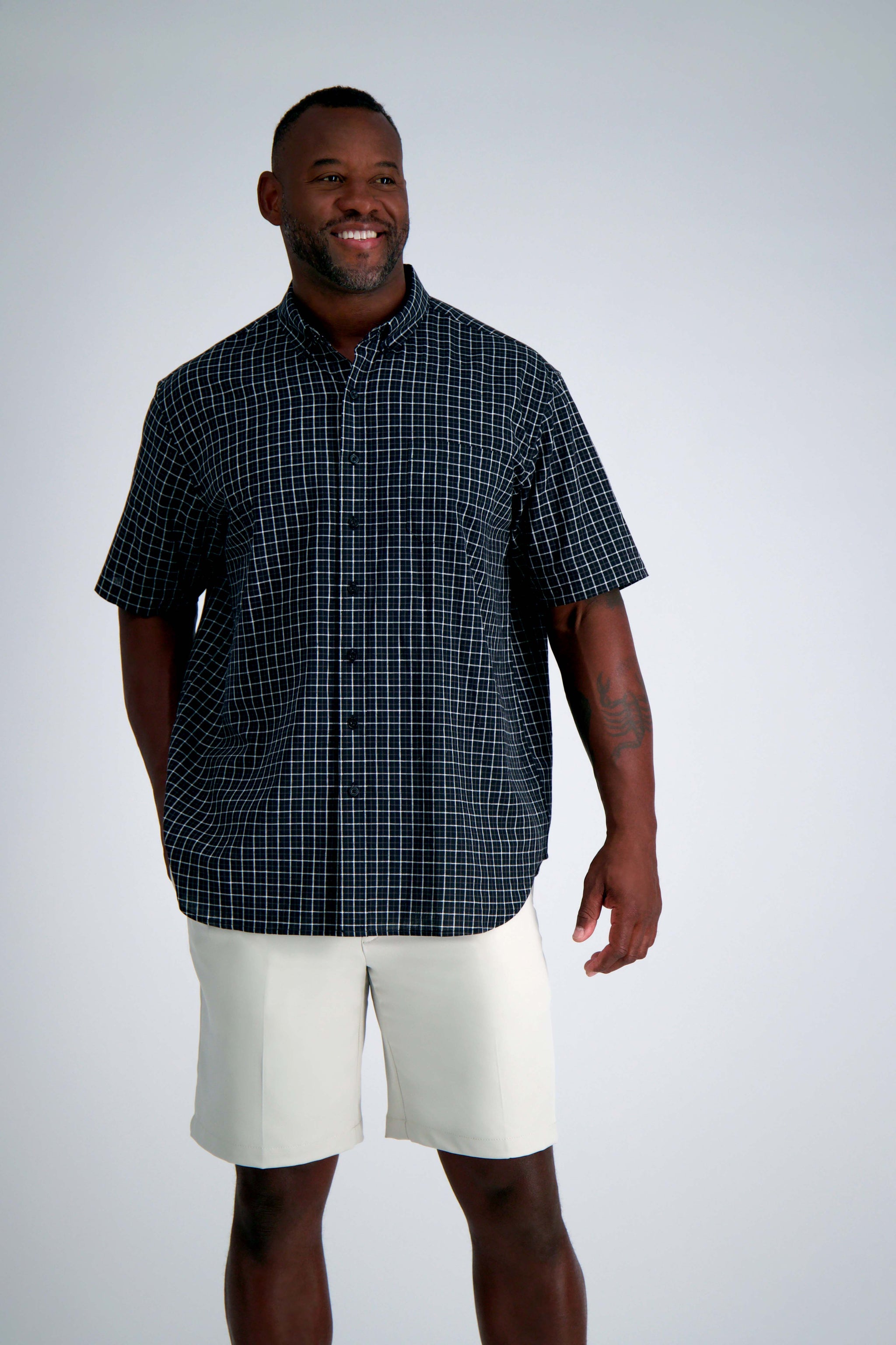 short sleeve dress shirt Quattro Flex Short Sleeve Button Down Black S / Black