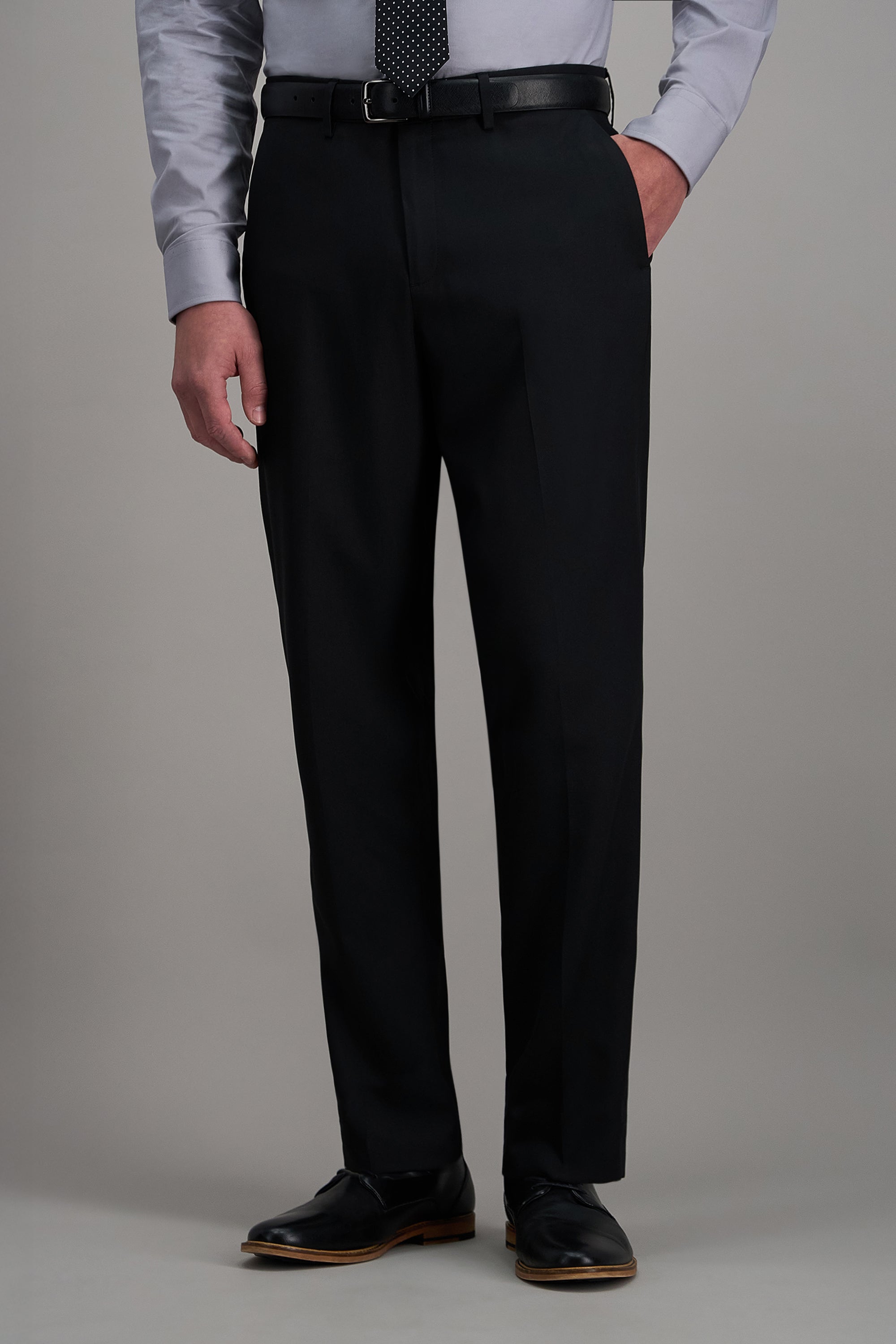 Haggar Pro Football Hall of Fame suit pant in classic tailored style, dark fabric with subtle detailing, front view.#color_black