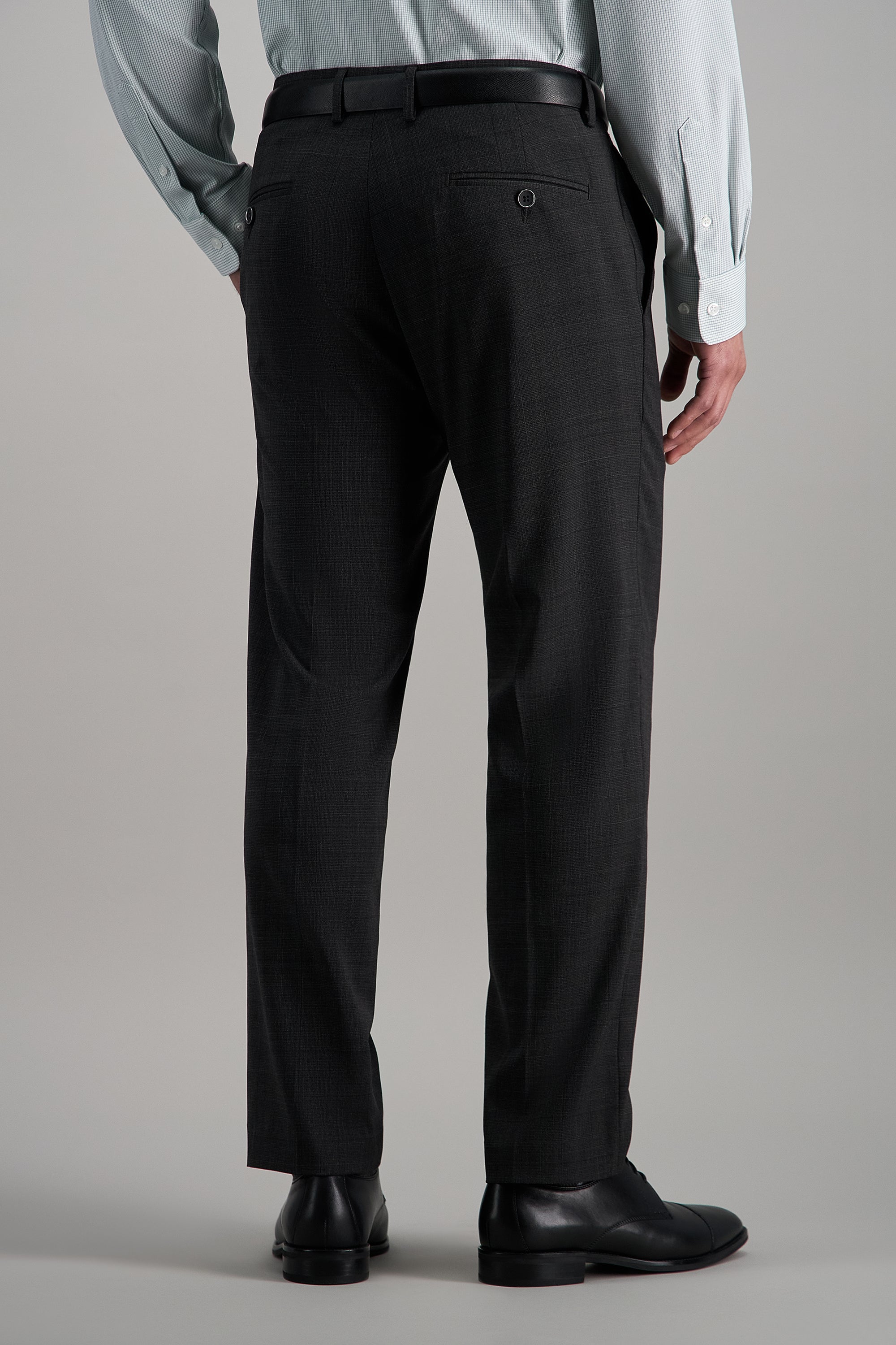 #color_black / charcoal