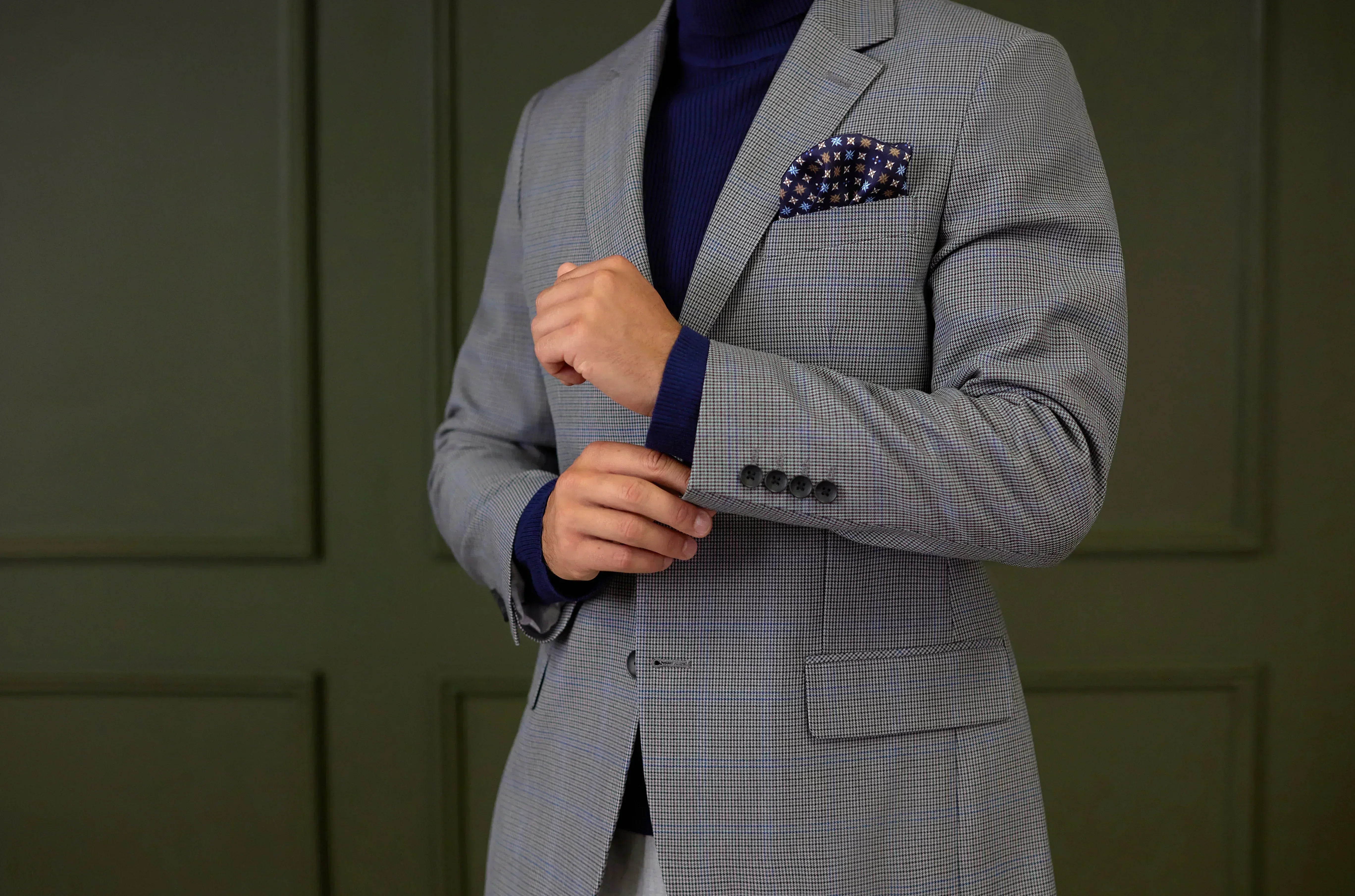 How to Step Up Your Outfit with the Best Men's Accessories