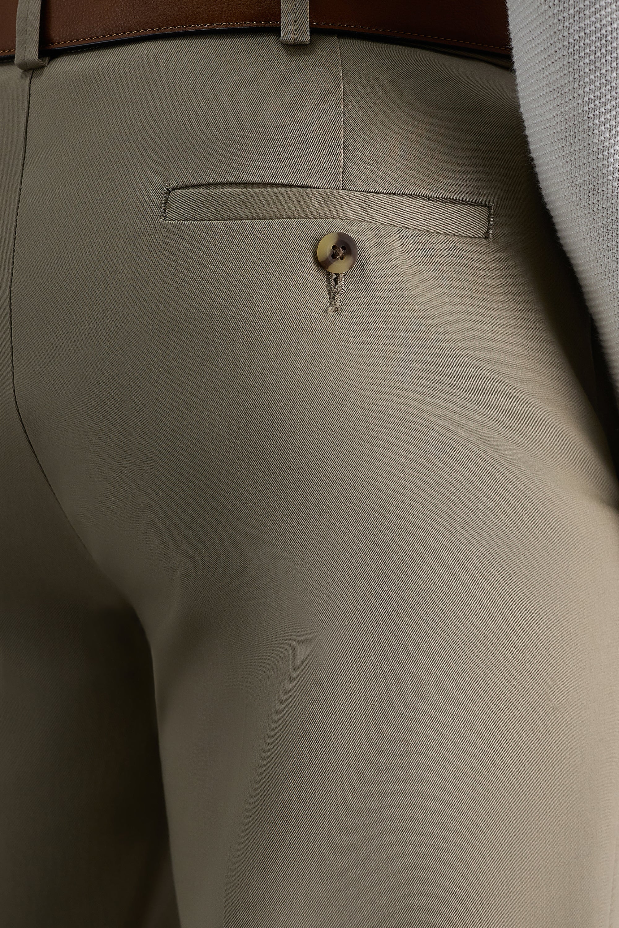 Iron Free Premium Khaki