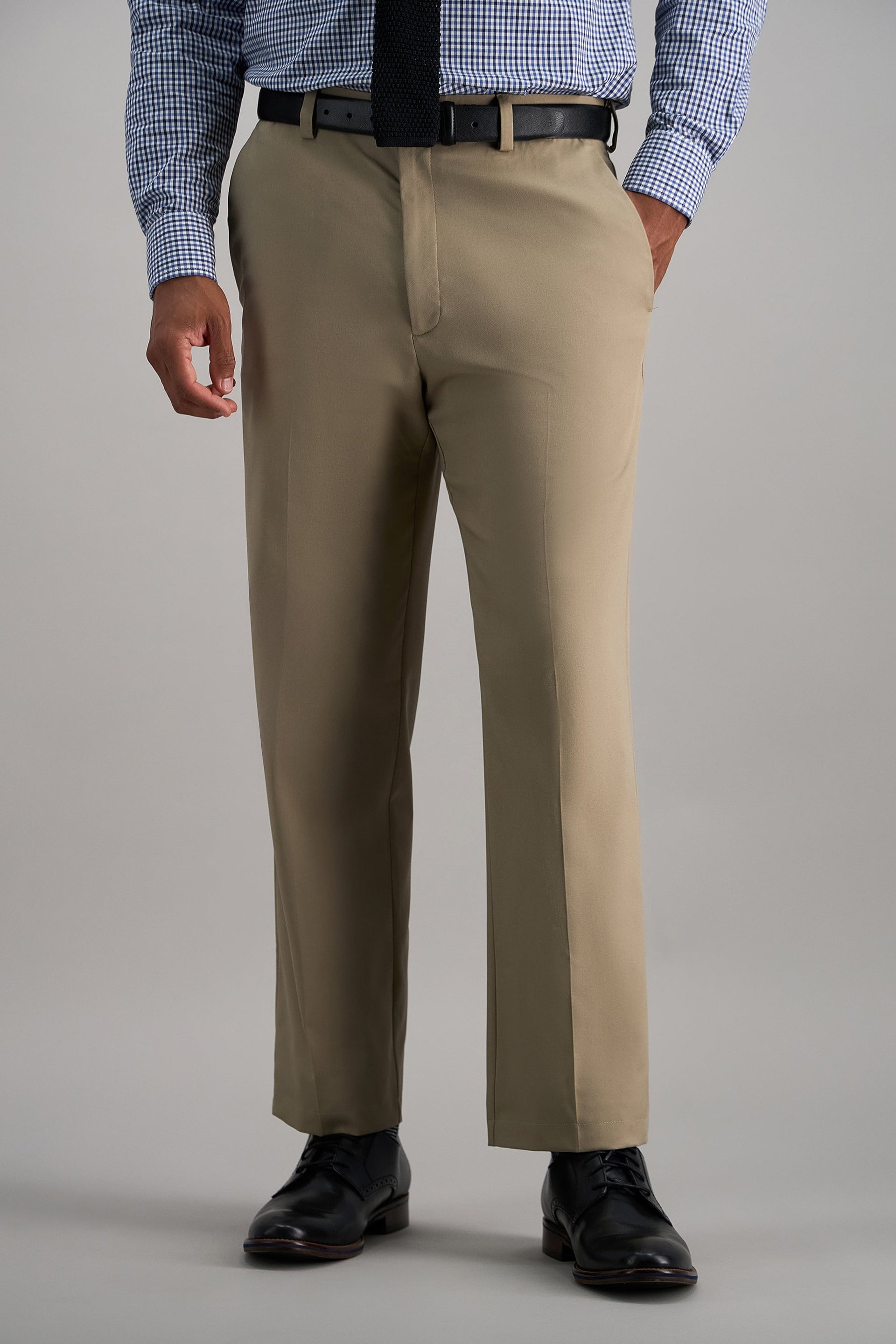 Haggar Cool Right Performance Flex Pants, Flat Front in Brown Heather