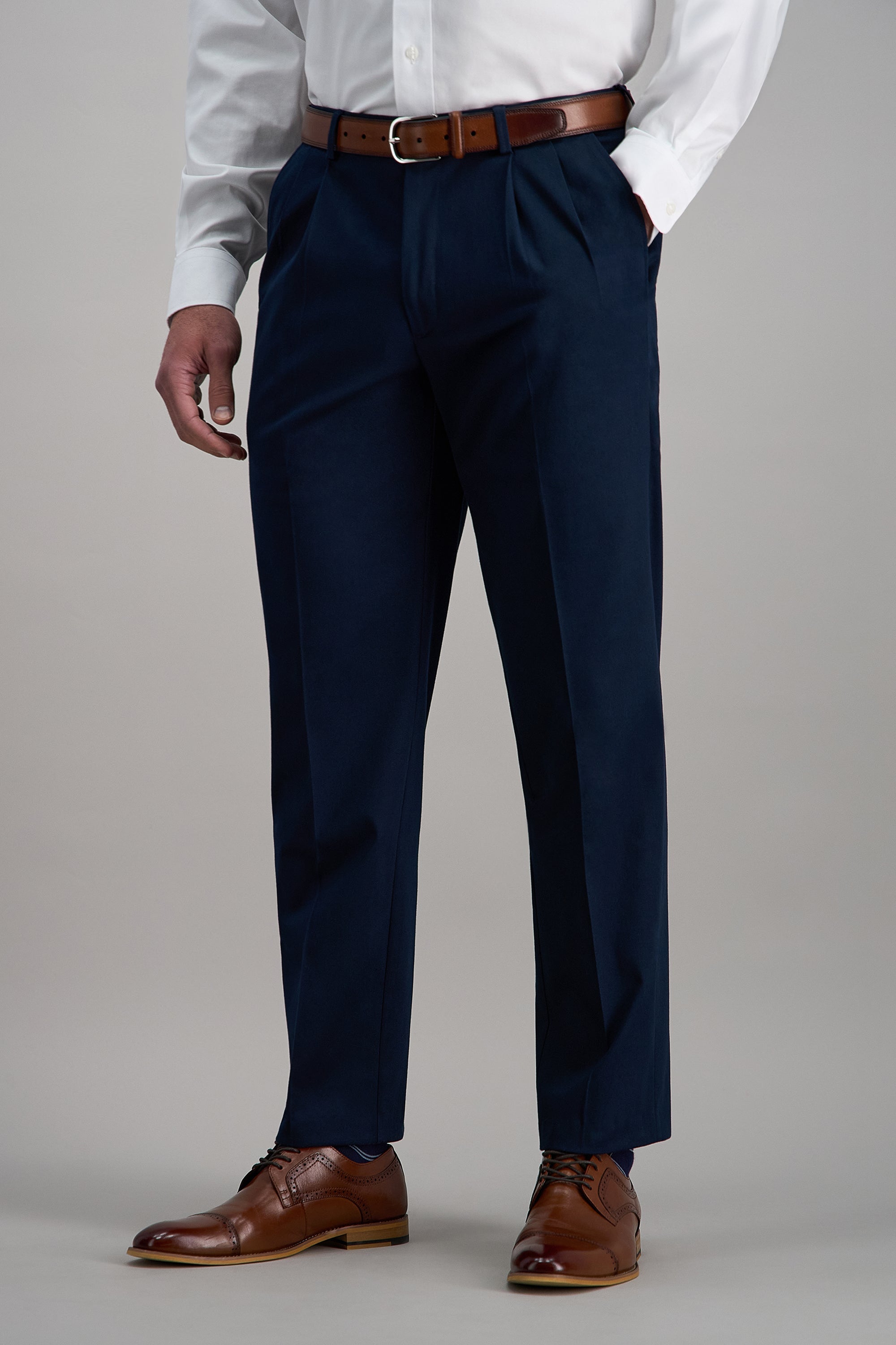 Iron Free Premium Khaki - Haggar.com