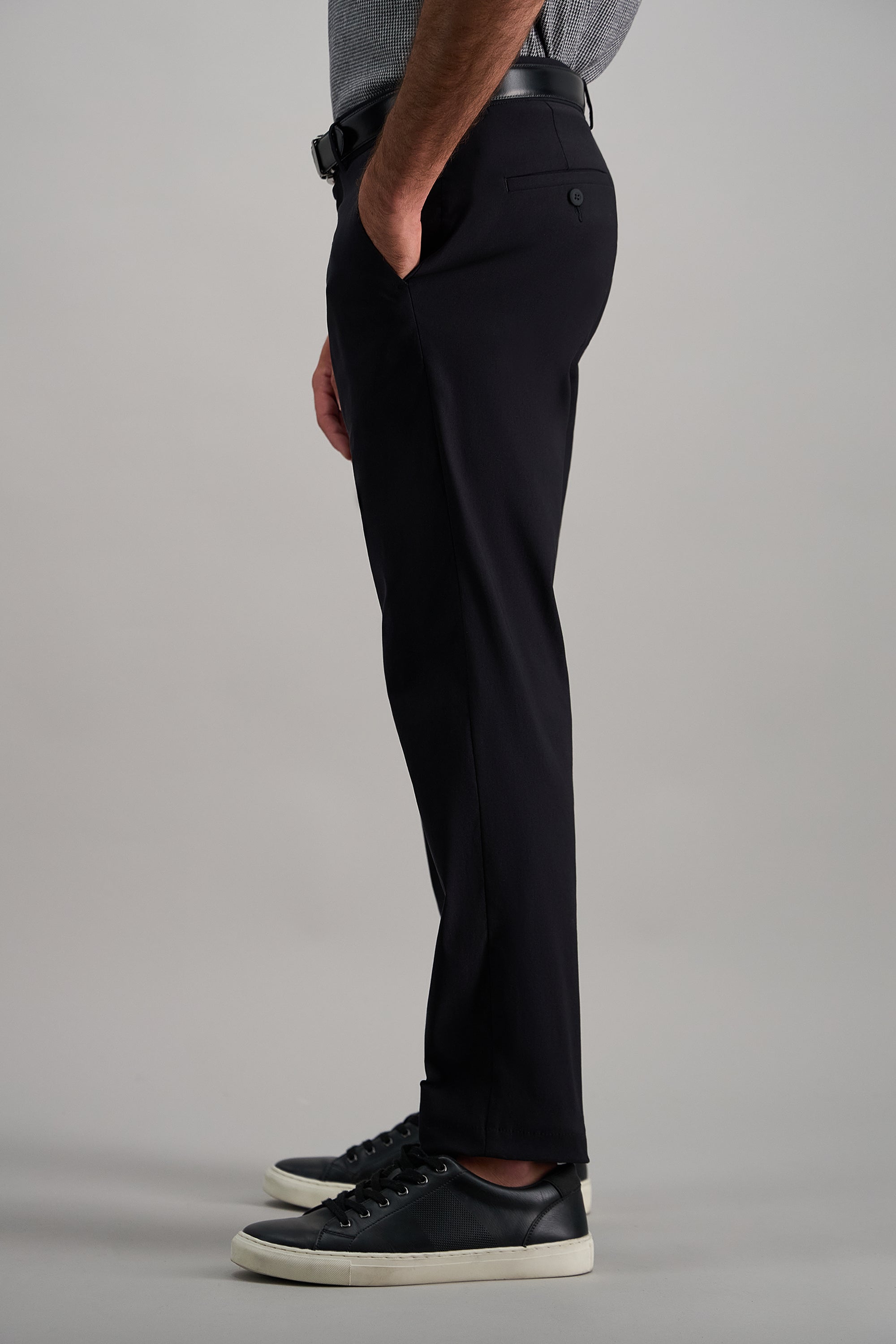 Life Khaki™ Flex Chino Pant - Haggar.com