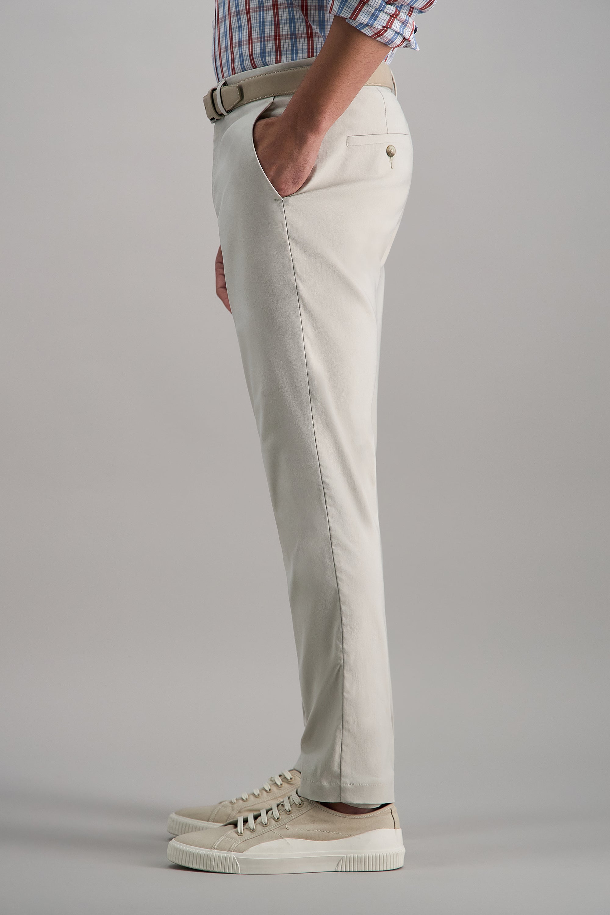 Life Khaki™ Flex Chino Pant - Haggar.com