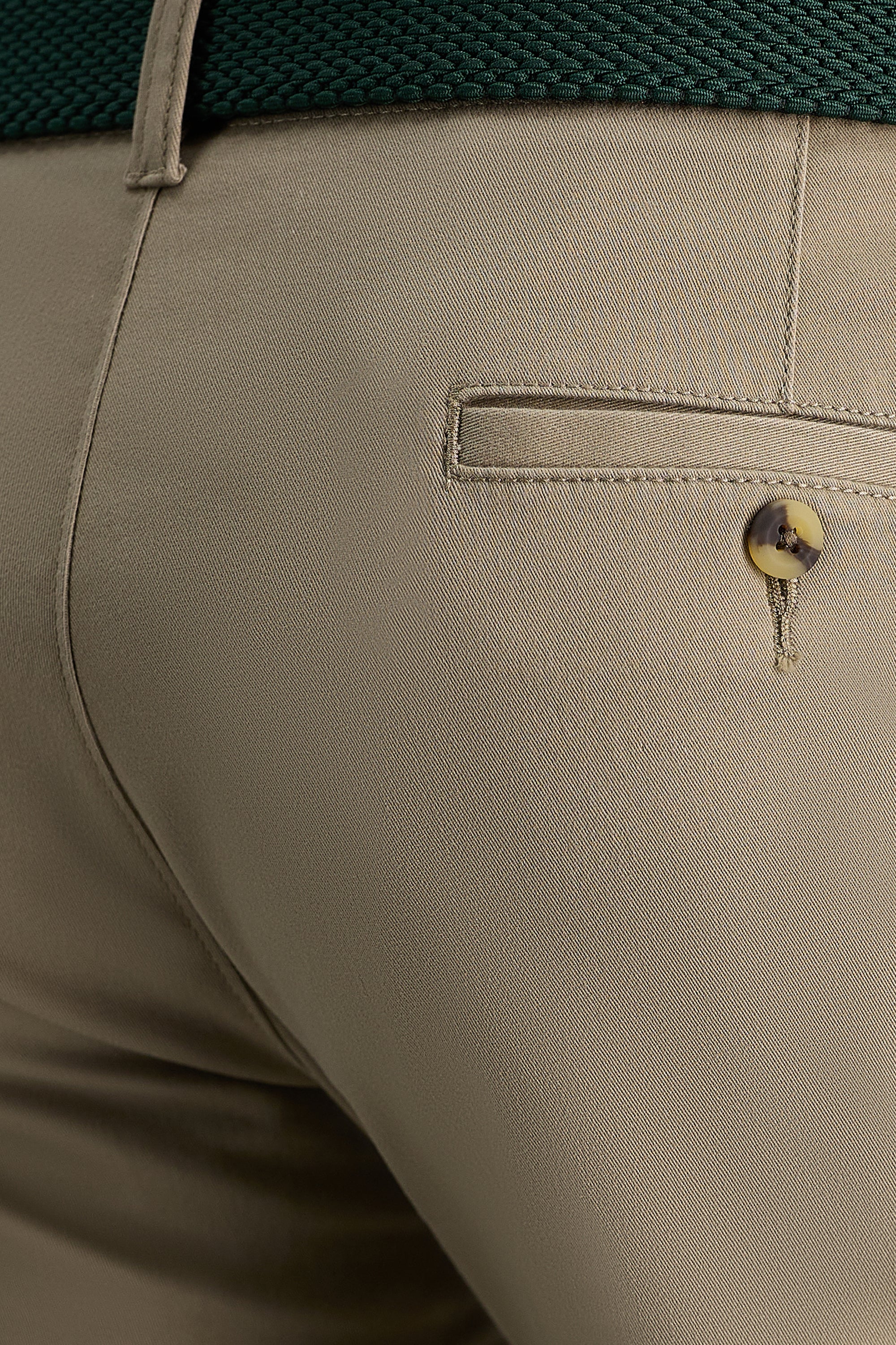 Life Khaki™ Comfort Pant