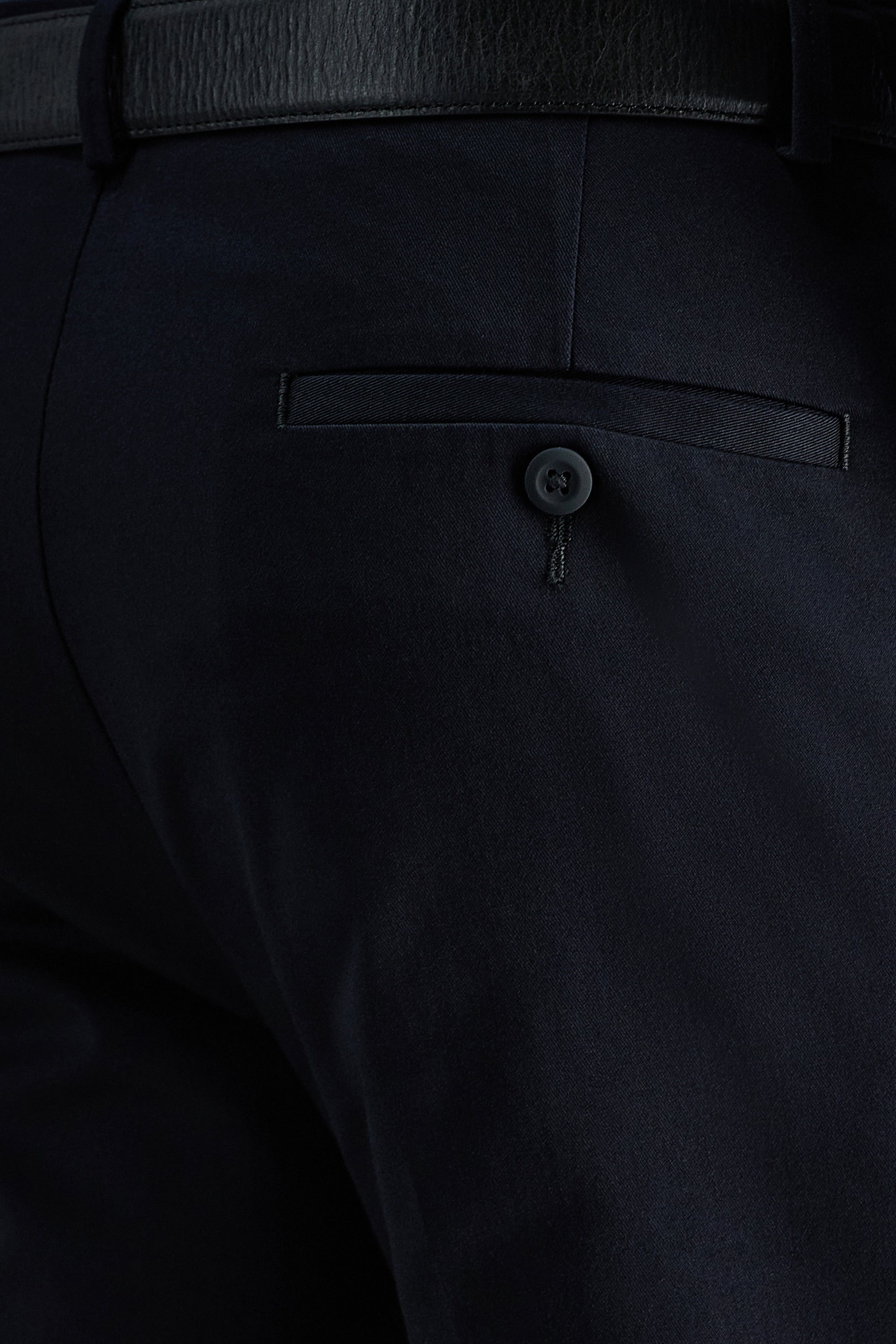 Iron Free Premium Khaki
