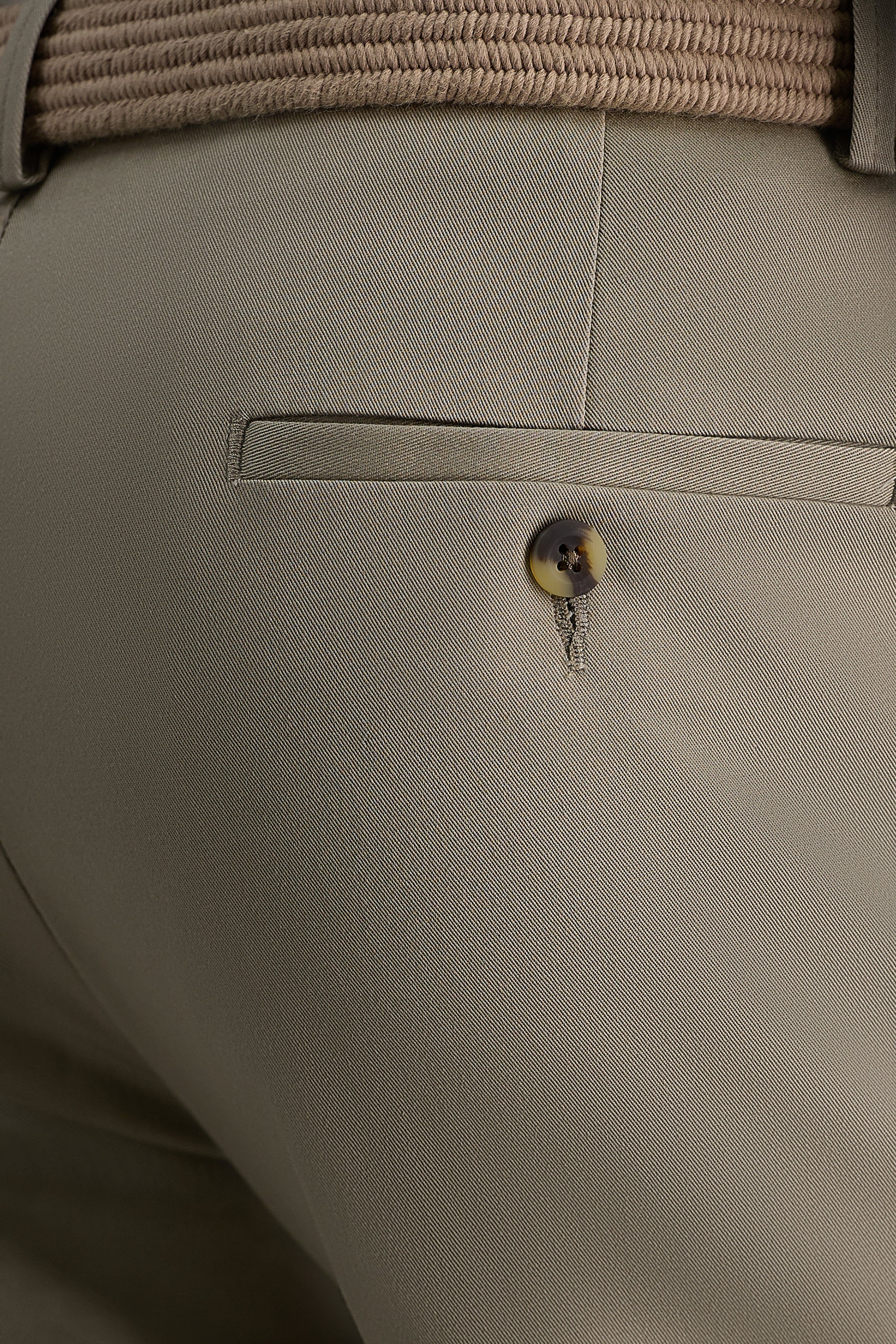 Iron Free Premium Khaki