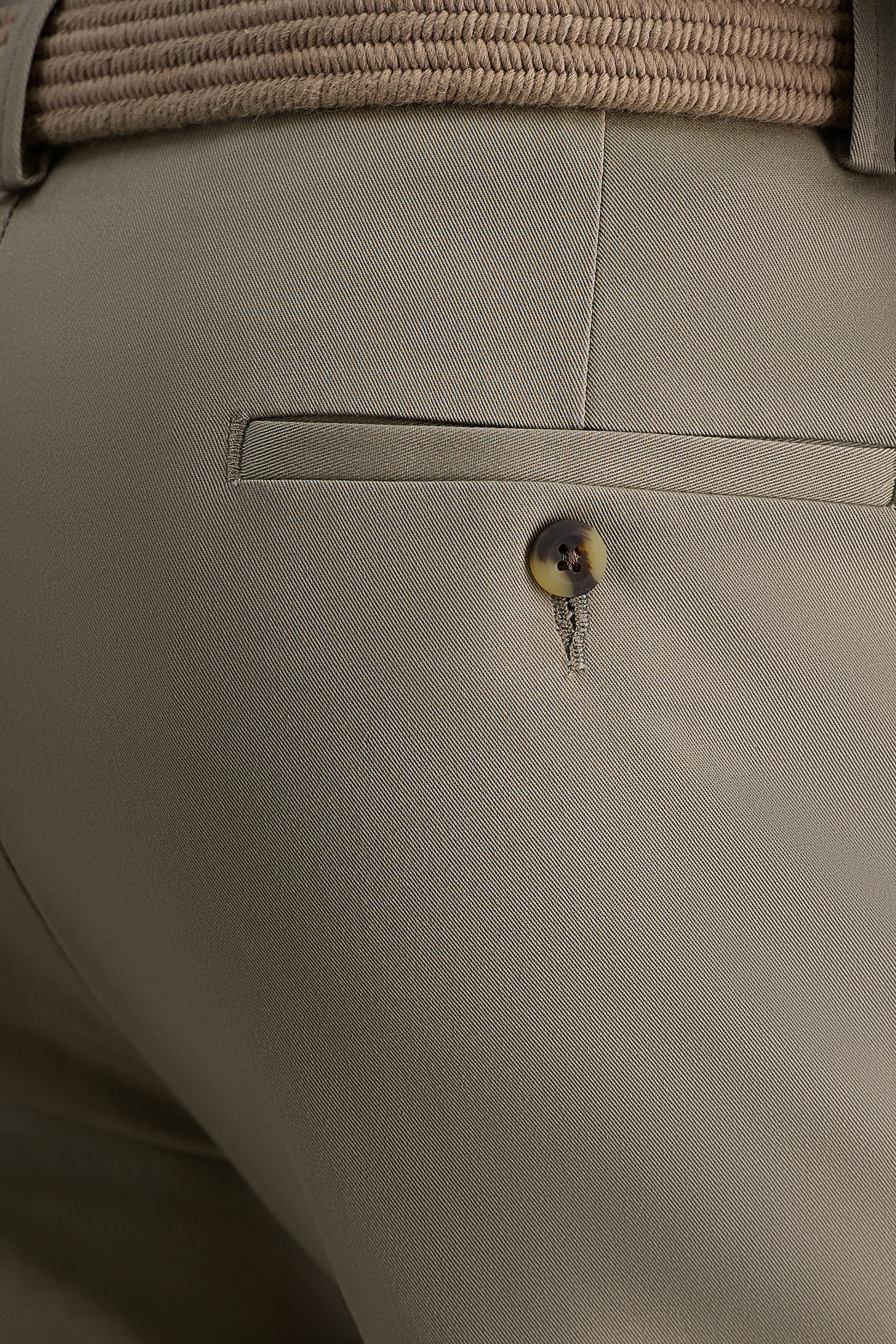 Iron Free Premium Khaki