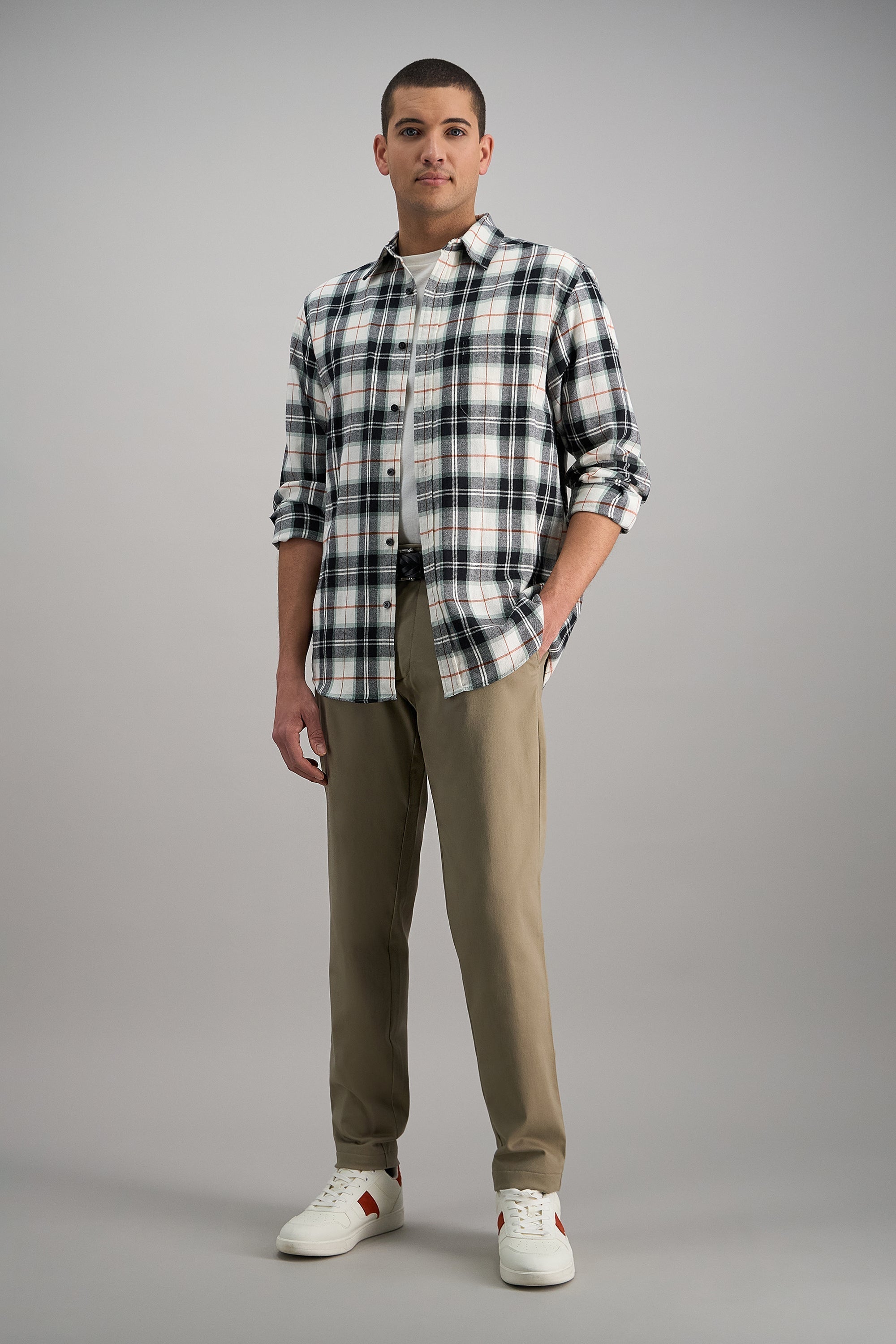 Life Khaki™ Comfort Pant - Haggar.com