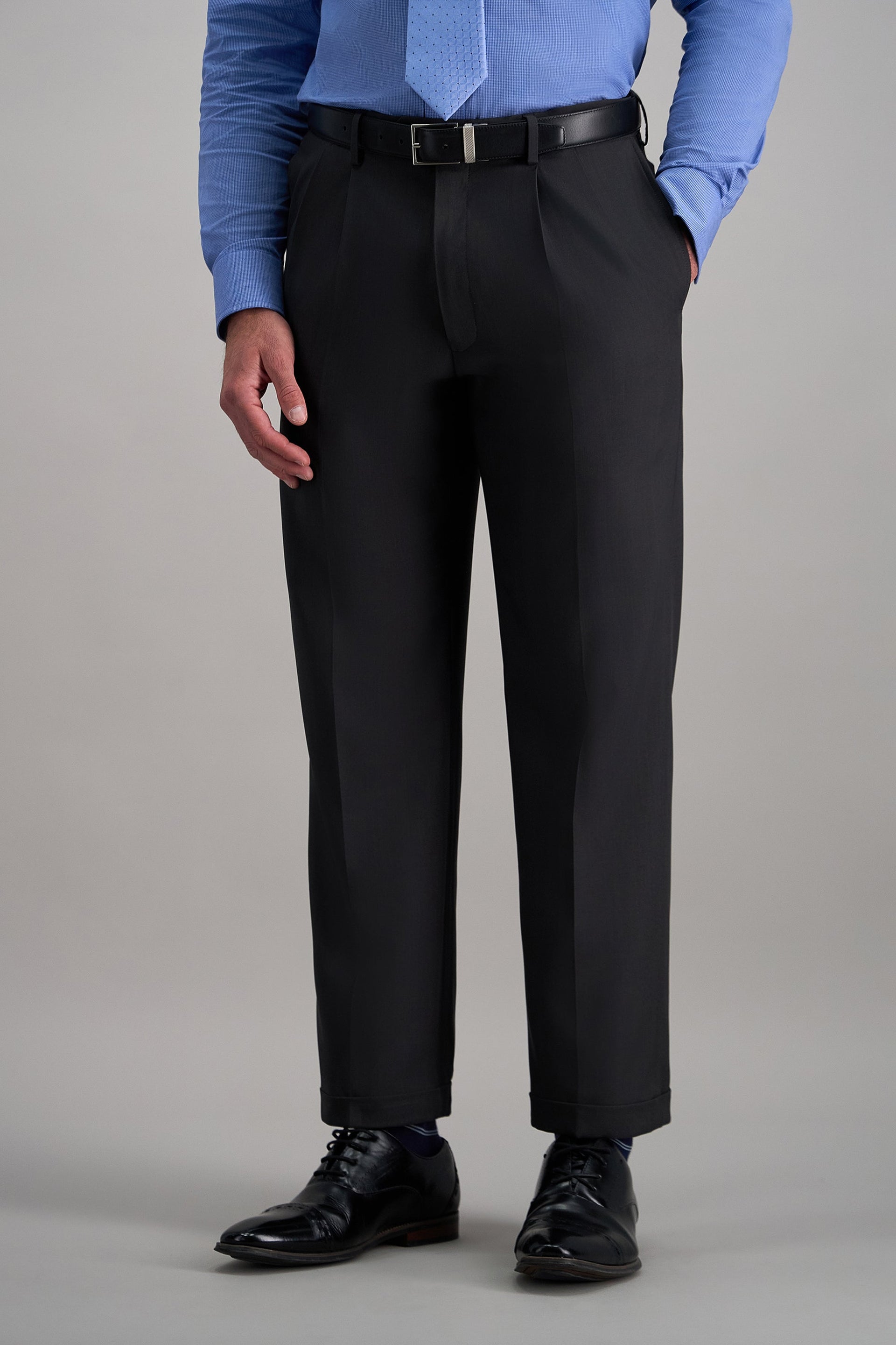 Haggar E-CLO Stria Dress Pants, Pleated Front in Brown