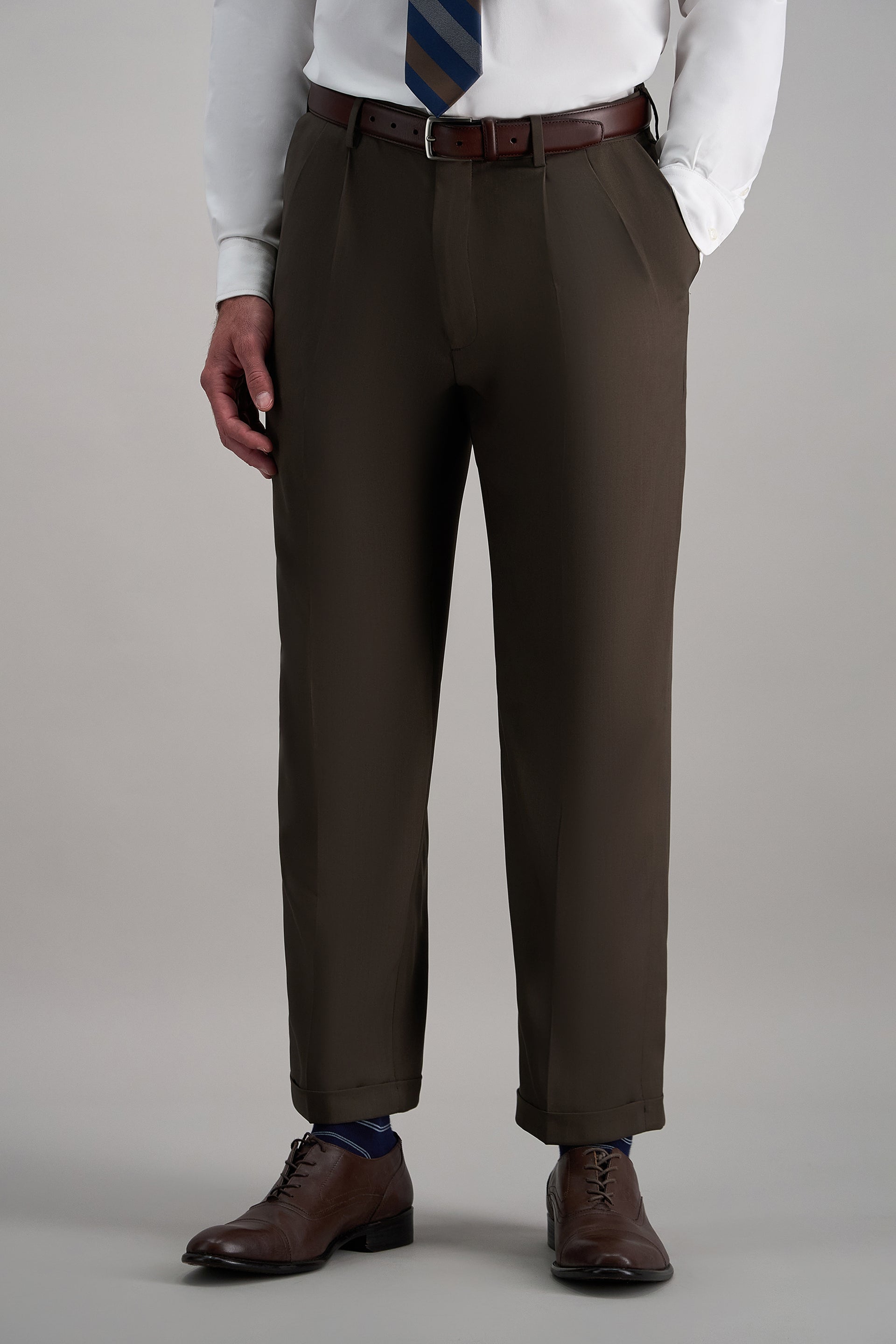Haggar Premium Comfort Dress Pants, Pleated Front in Dark Chocolate | Size: 40 X 32 Haggar Premium Comfort Dress Pants, Pleated Front in Dark Chocolate | Size: 40 X 32