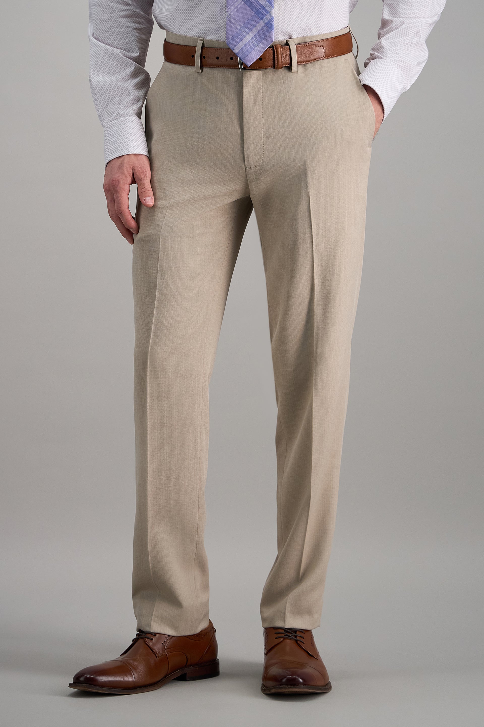 Haggar Premium Comfort Dress Pants in Stone