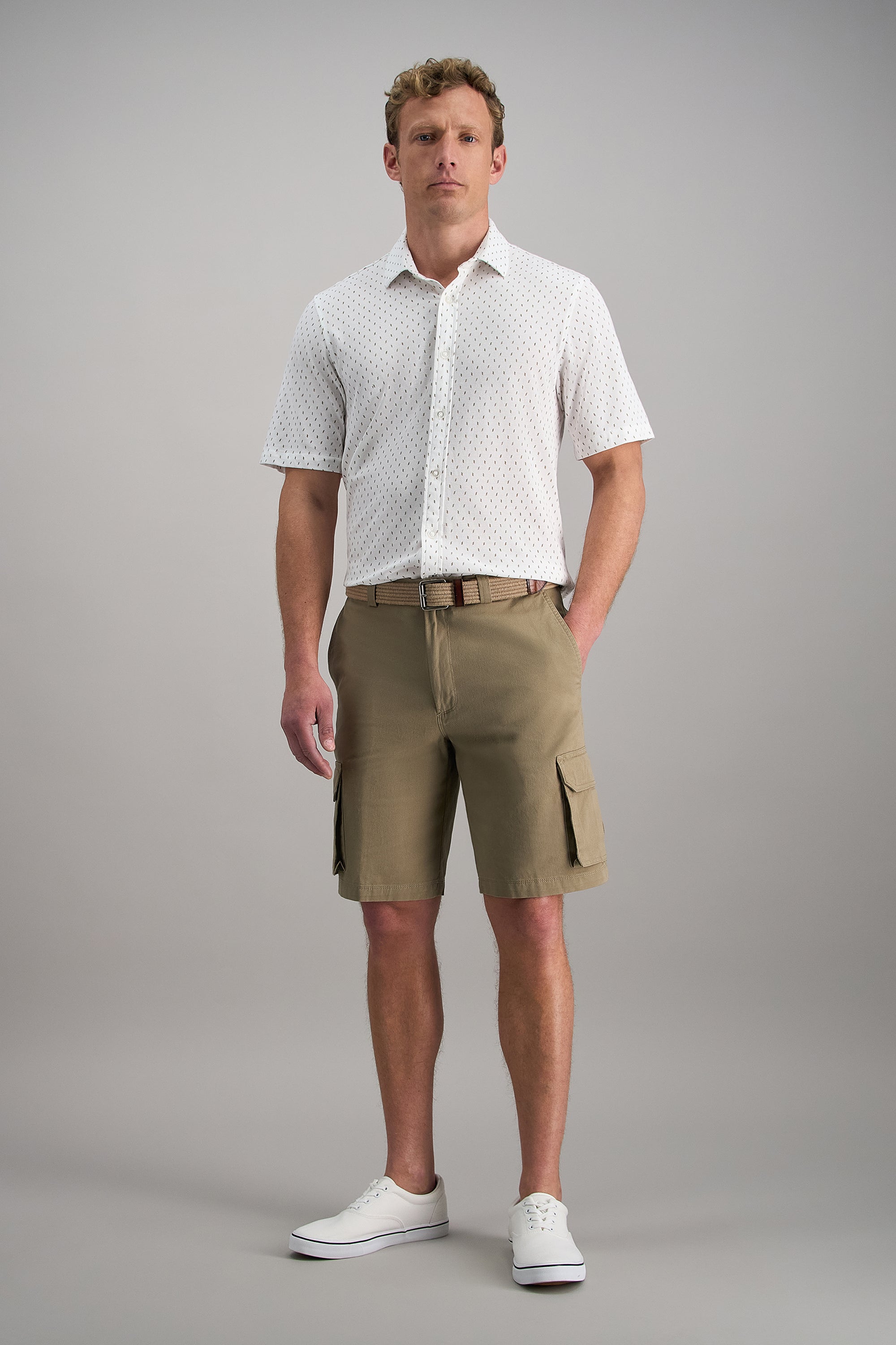 Stretch Cargo Short with Tech Pocketㅤ