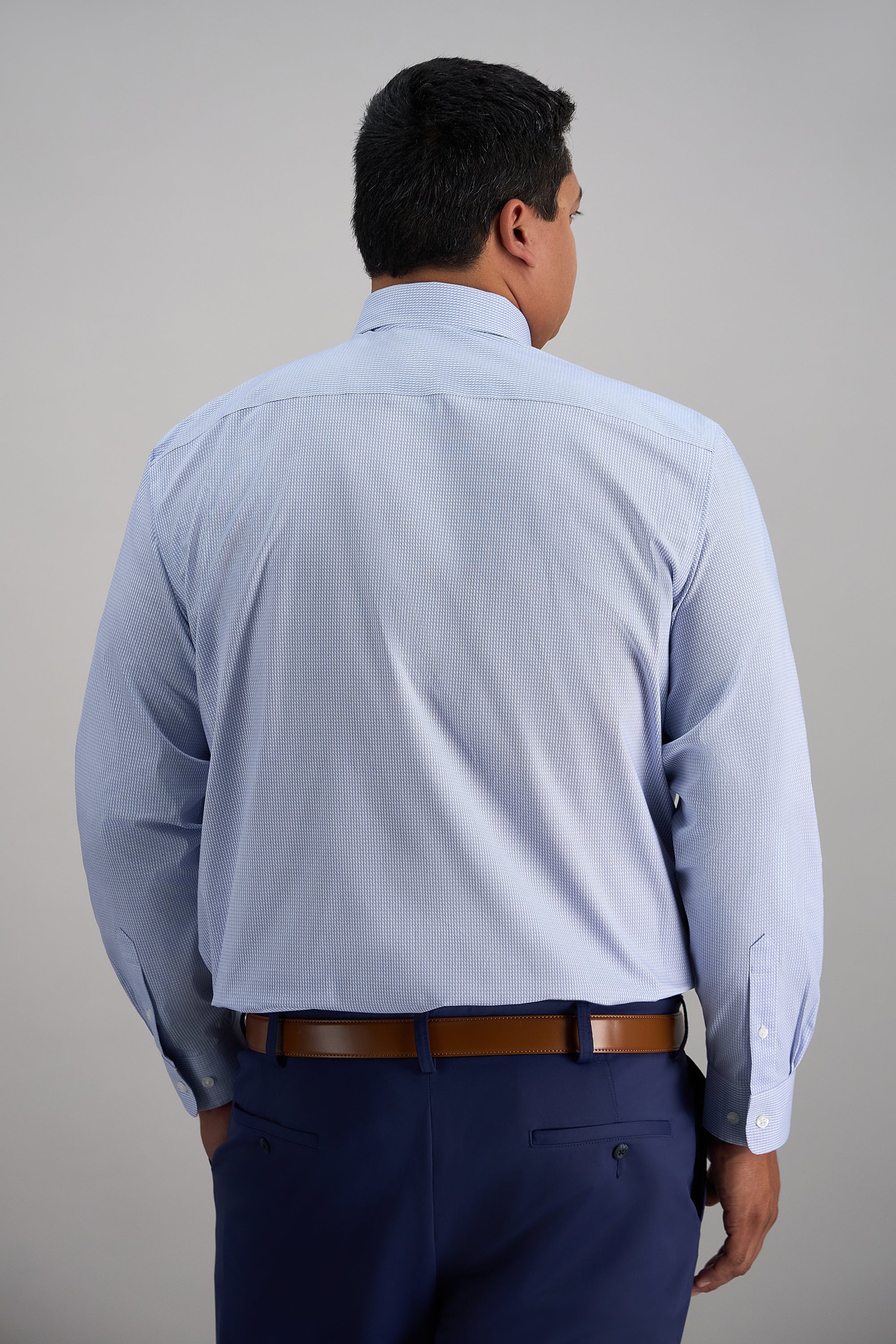 Haggar Tall Wrinkle Free Classic Fit Dress Shirt in Light Blue | Size: 17.5 X 35/36 Haggar Tall Wrinkle Free Classic Fit Dress Shirt in Light Blue | Size: 17.5 X 35/36