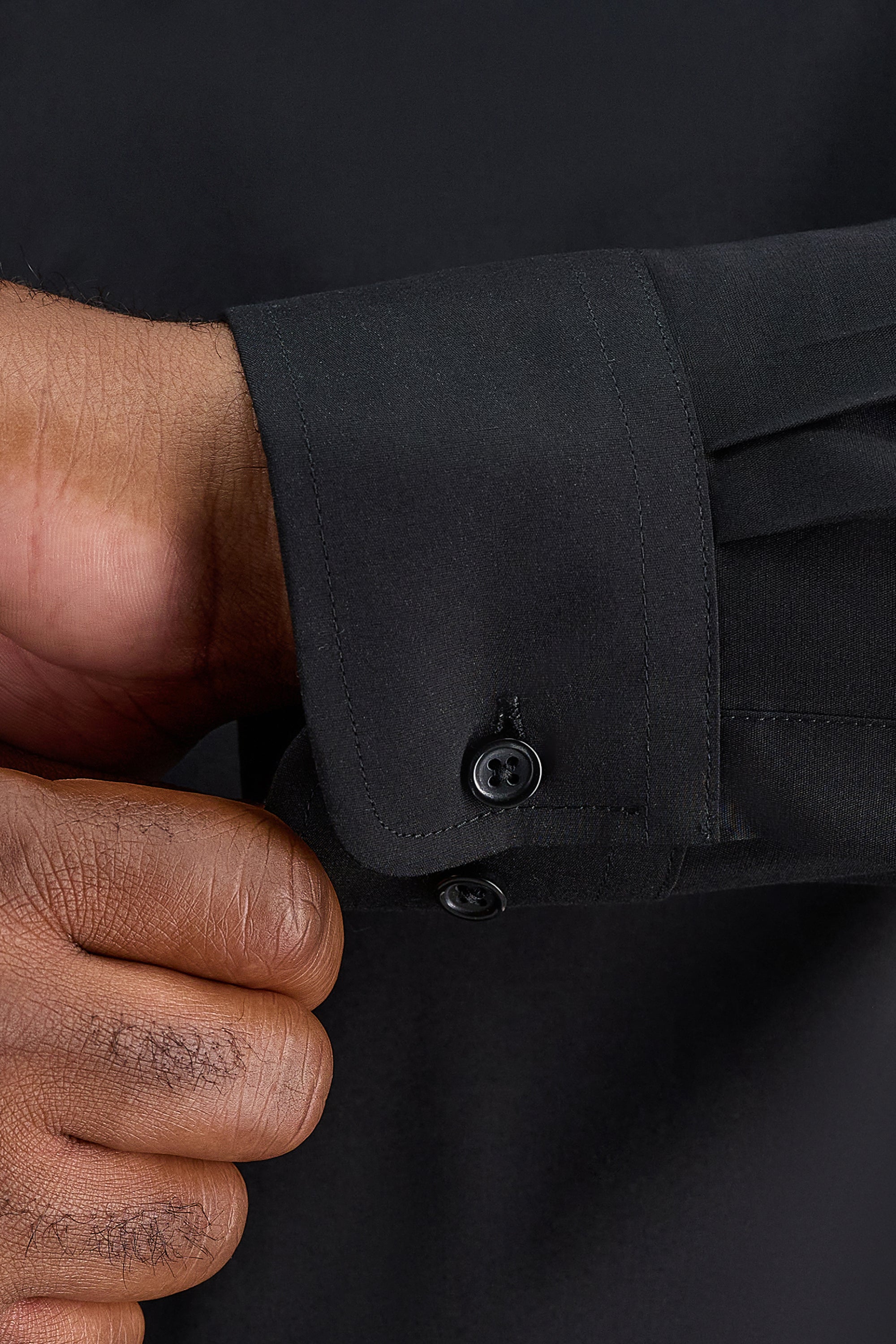 Big & Tall Wrinkle Free Classic Fit Dress Shirt - Haggar.com#color_black