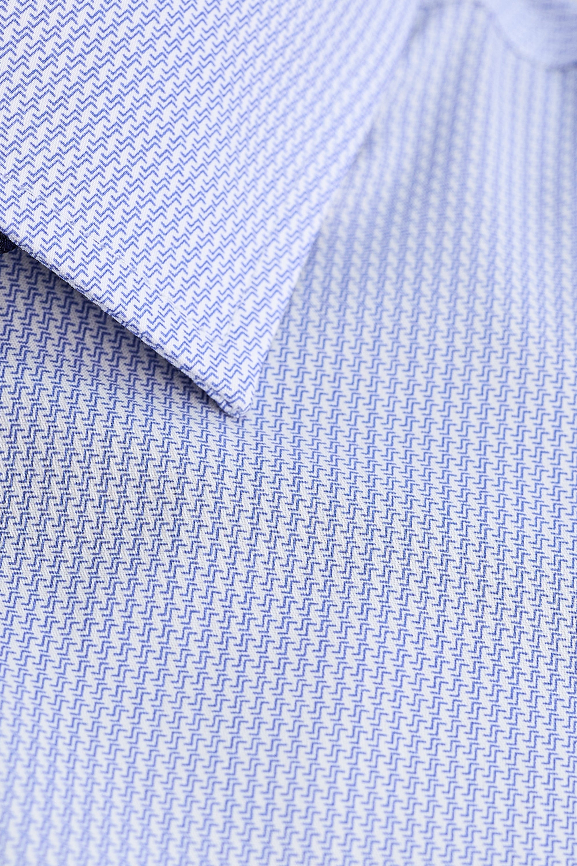 Big & Tall Wrinkle Free Classic Fit Dress Shirt - Haggar.com#color_light blue
