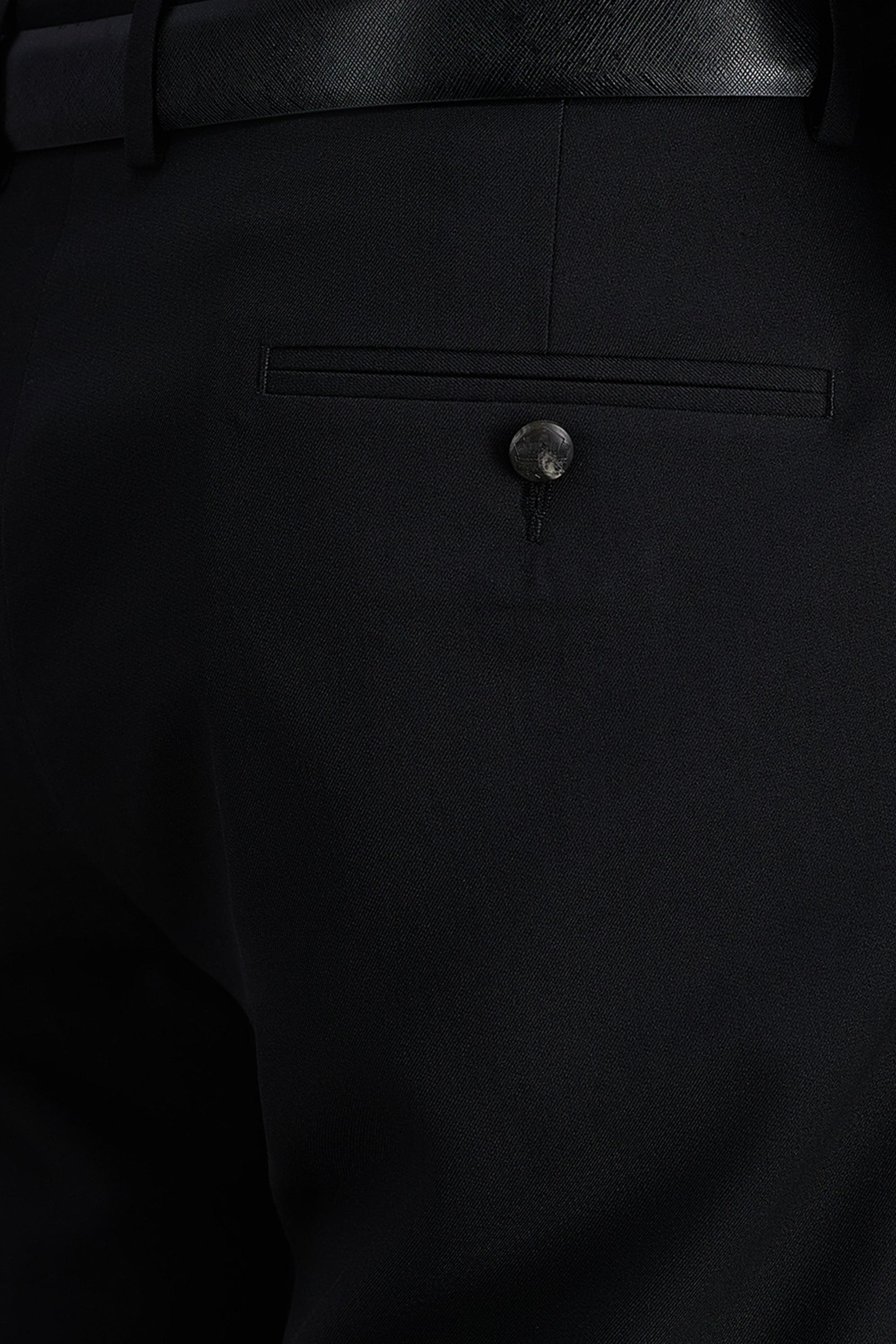 Haggar Pro Football Hall of Fame suit pant in classic dark fabric, tailored fit with belt loops and front and back pockets.#color_black