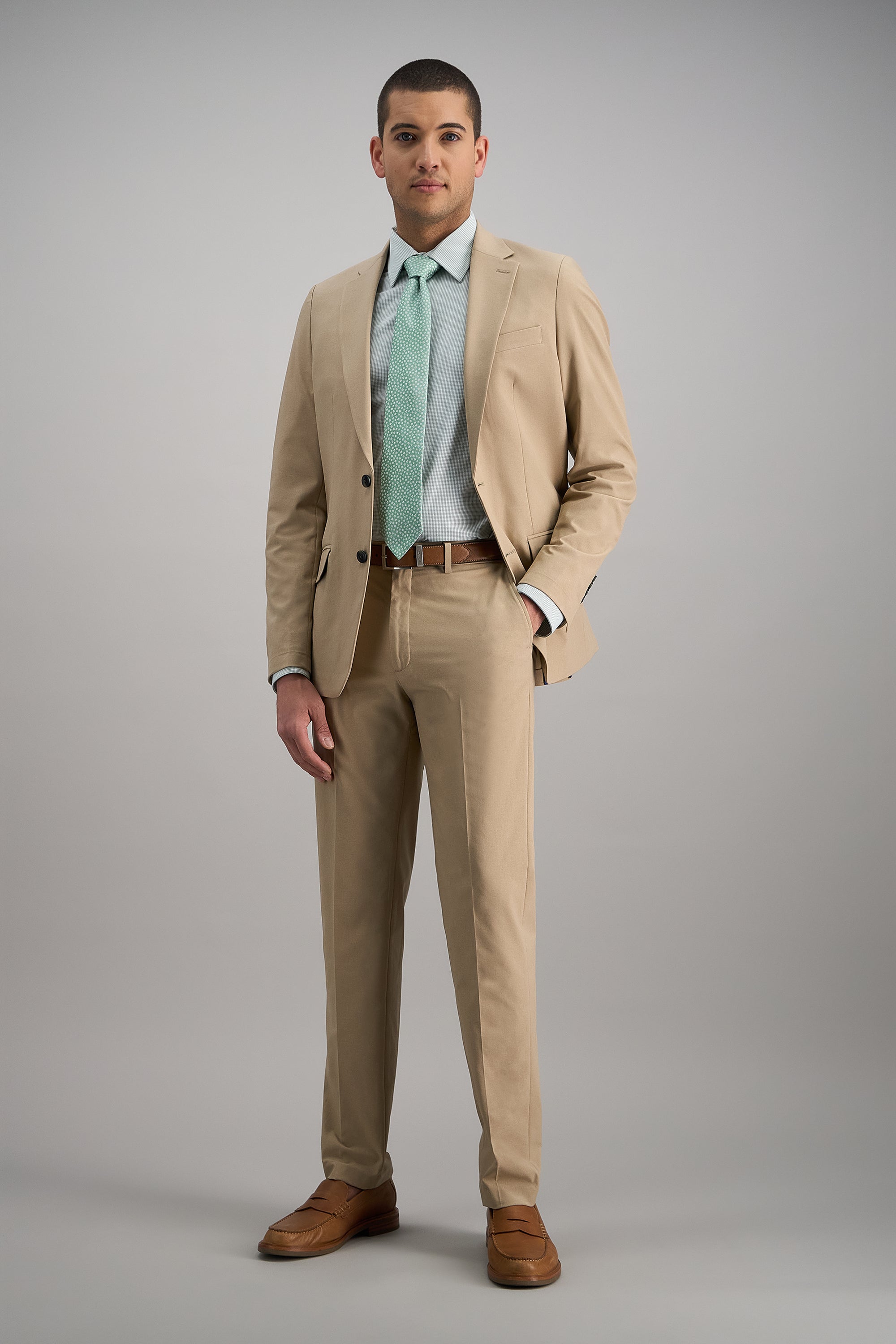 Smart Wash® Sorona Suit Pant - Haggar.com#color_khaki