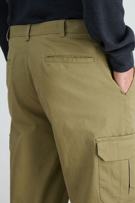 Stretch Comfort Cargo Pant | Classic Fit, Flat Front | Haggar.com