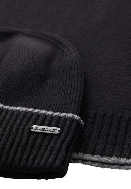Wicking Beanie and Knit Scarf Set, Black